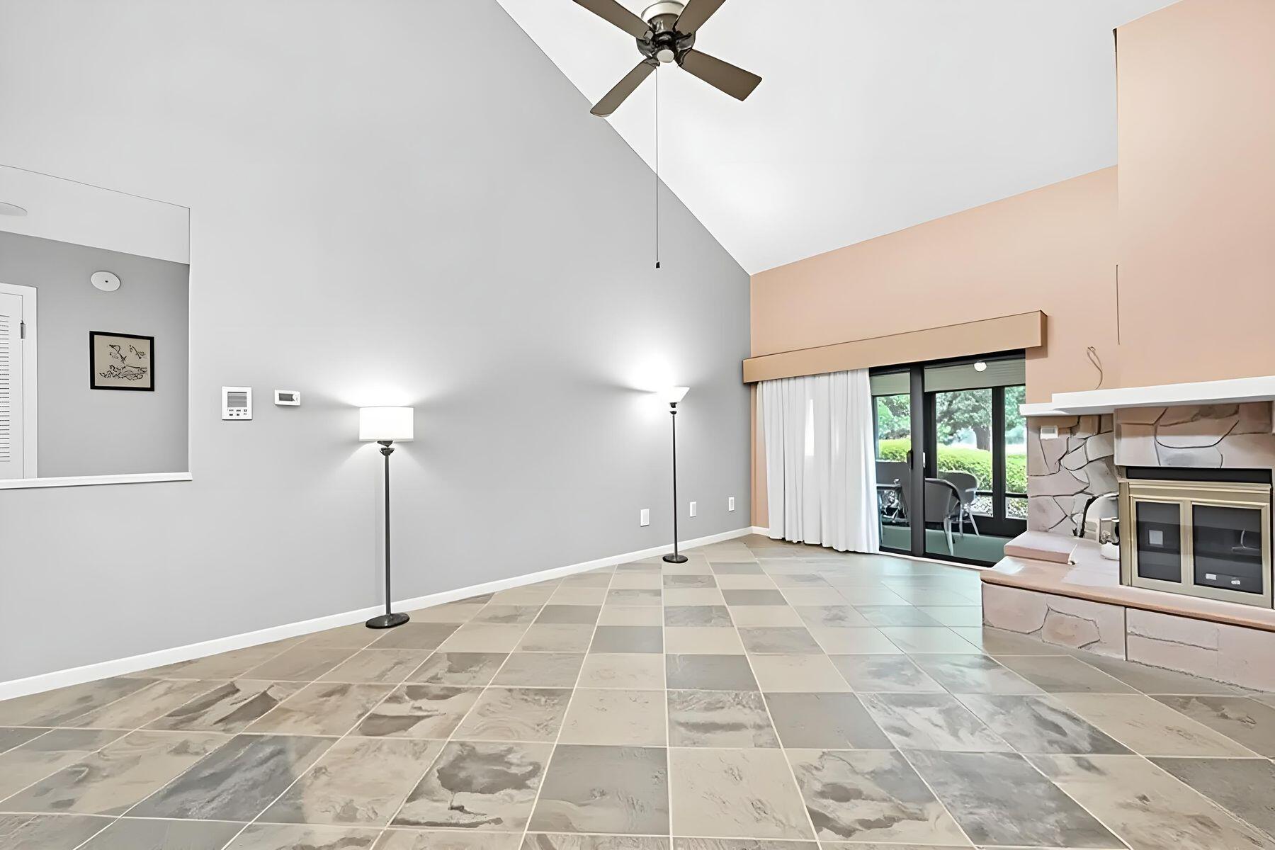 GLENEAGLES GREEN BLUEWATER BAY - Residential
