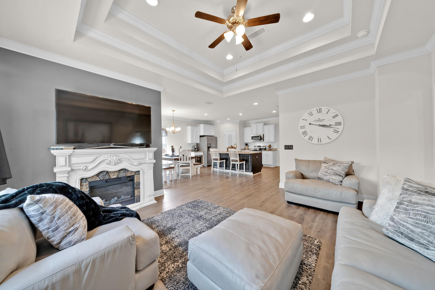 LOCATION! GATED COMMUNITY! MOVE IN READY! RENTALS SIX MONTHS OR LONGER. CUSTOM KITCHEN WITH CUSTOM CABINETS, FARMER'S SINK AND QUARTZ COUNTERTOPS.  THIS BEAUTIFUL ONE STORY HOME IS LESS THAN 4 MILES FROM  30A AND THE BEAUTIFUL BEACHES OF THE EMERALD COAST.
 ONLY 3 MILES TO RESTAURANTS, HEALTHCARE, ENTERTAINMENT & SHOPPING.  ENJOY 3 GOLF COURSES AND WALK TO BAY ACCESS. MOVE IN READY ON A BEAUTIFUL QUIET CUL-DE-SAC THAT BACKS UP TO PEACEFUL WILDLIFE PRESERVE. THIS OPEN FLOOR PLAN BOAST GREAT ENTERTAINMENT SPACE AND STEPS FROM COMMUNITY POOL.  HOME OFFERS SEVERAL UPGRADES THAT INCLUDES A SCREENED IN PORCH WITH ADDITIONAL CUSTOM PATIO PAVERS FOR FIREPITS AND GRILLING.  KITHEN UPGRADES INCLUDES A CUSTOM ISLAND, BACK SPLASH AND AN ADDITIONAL WINDOW FOR NATURAL LIGHT!  CUSTOM IRRIGATION SYSTEM