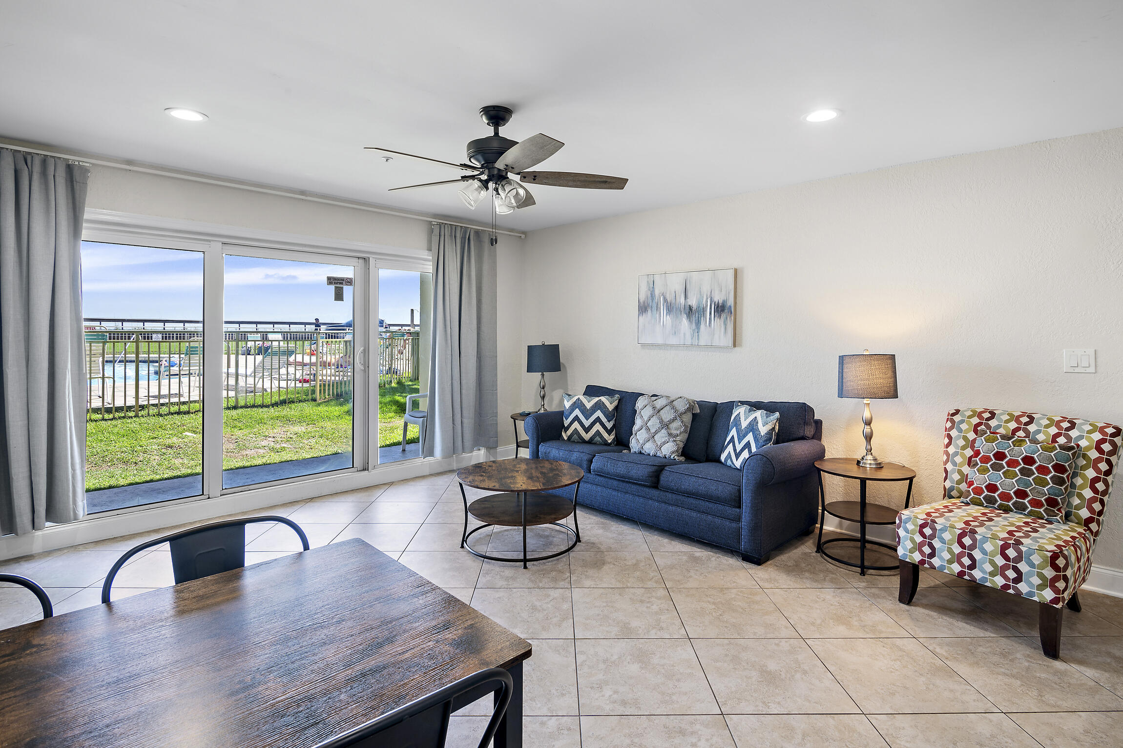 MARAVILLA CONDO 1 - Residential