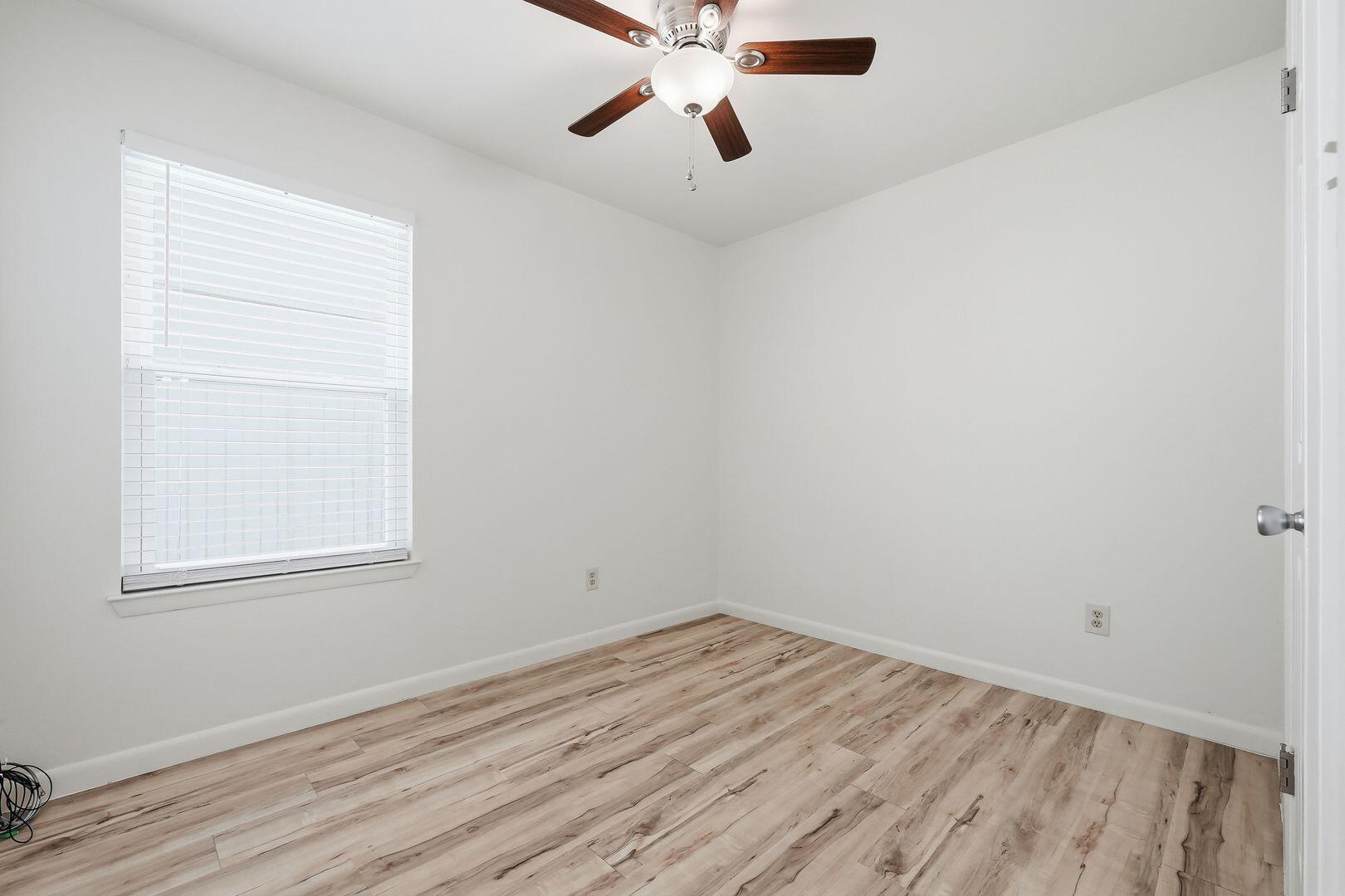 KELLY HILL ESTATES - Residential Lease