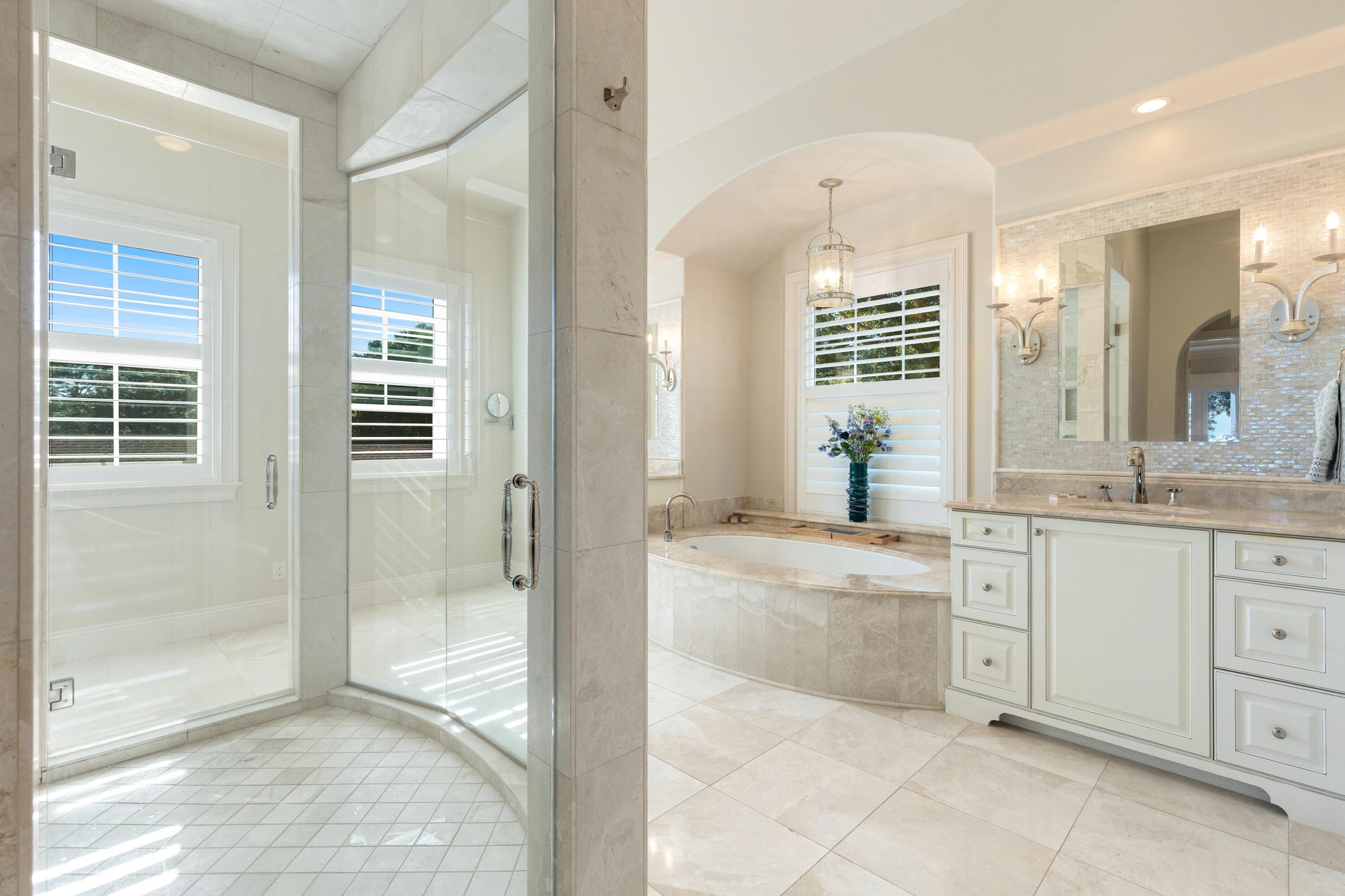 LAKE LORRAINE ESTATES - Residential
