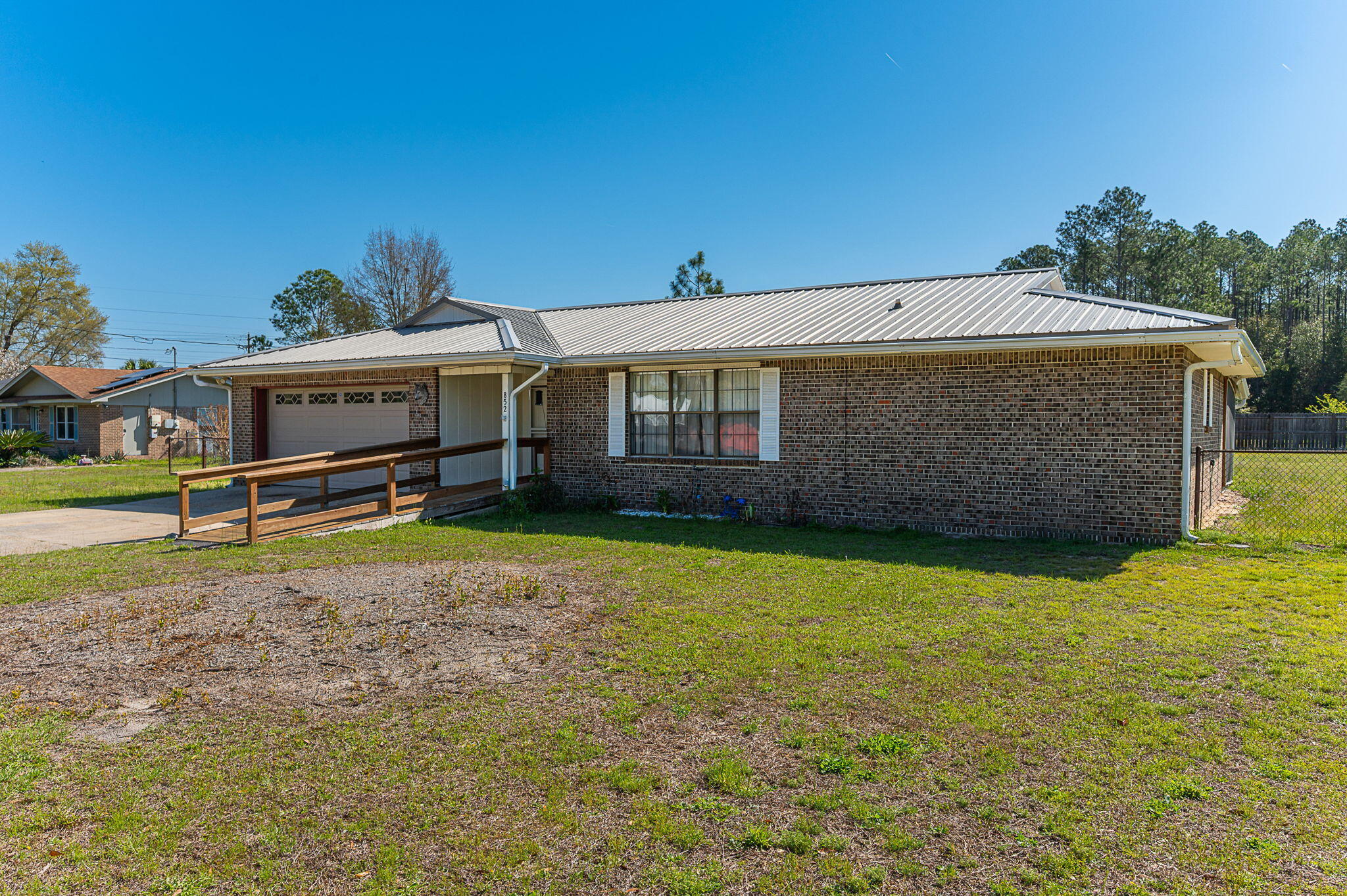 METES & BOUNDS - Residential Lease