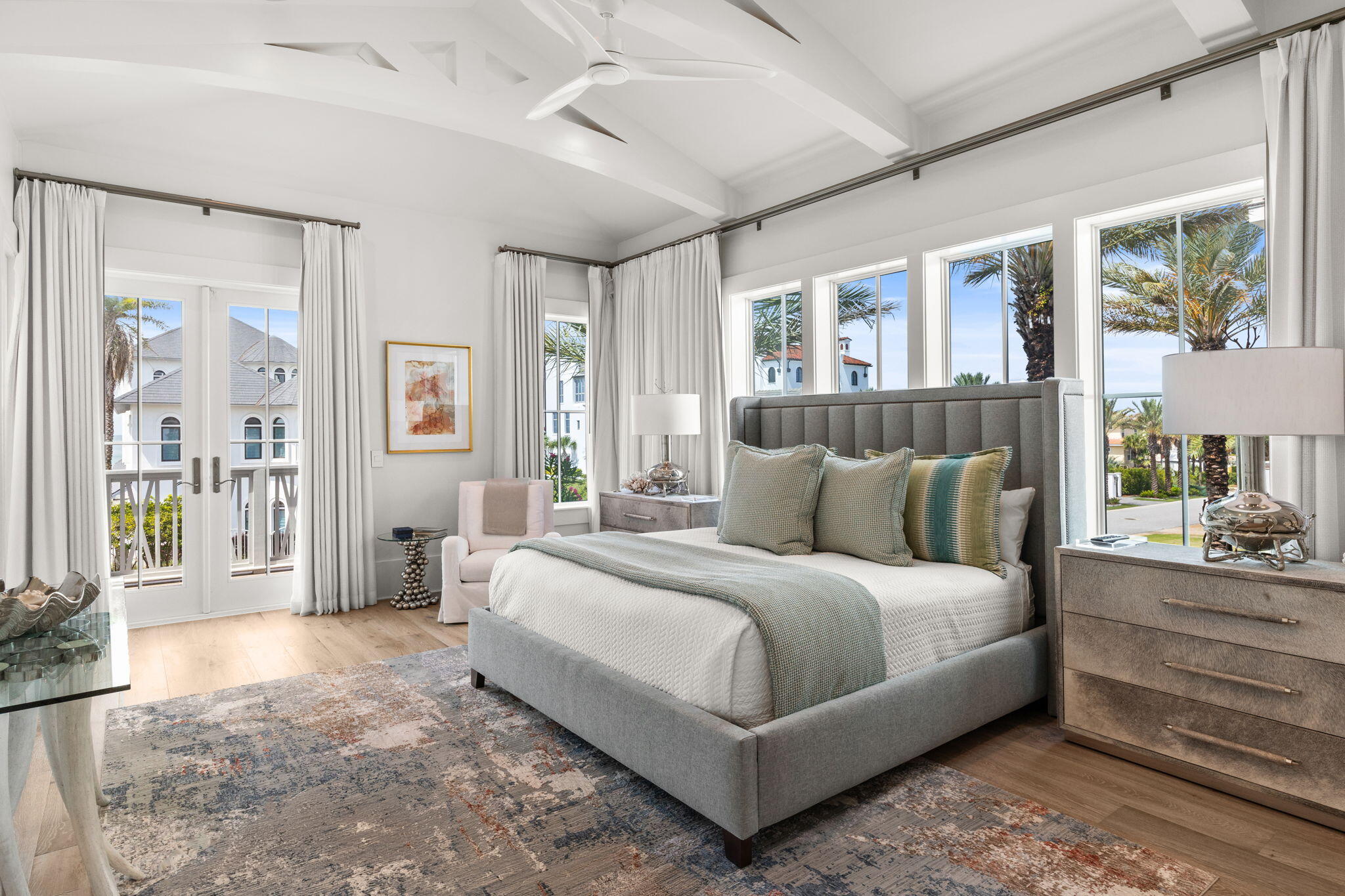 PARADISE BY THE SEA - Residential