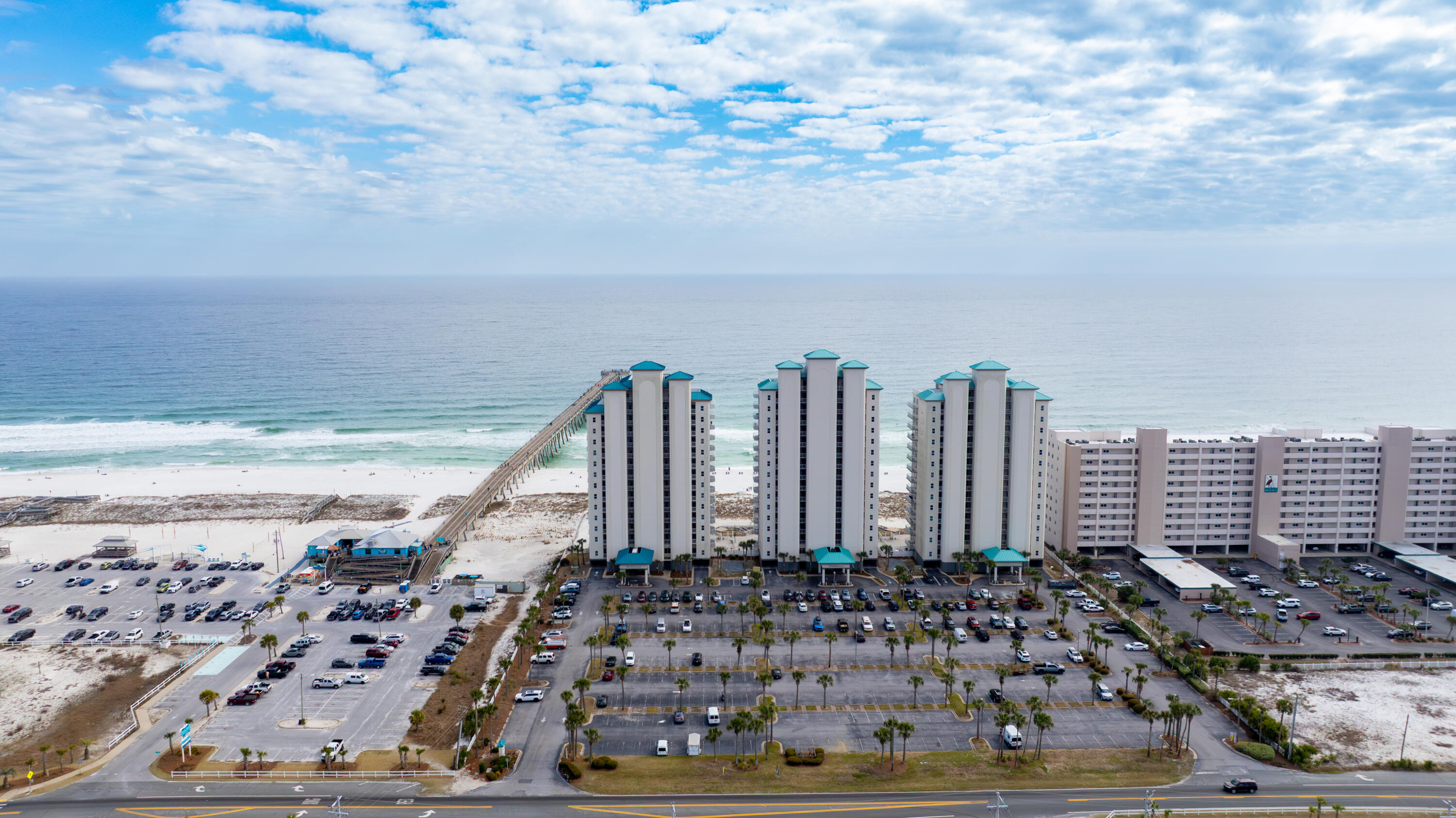 THE INN AT SUMMERWIND - Residential
