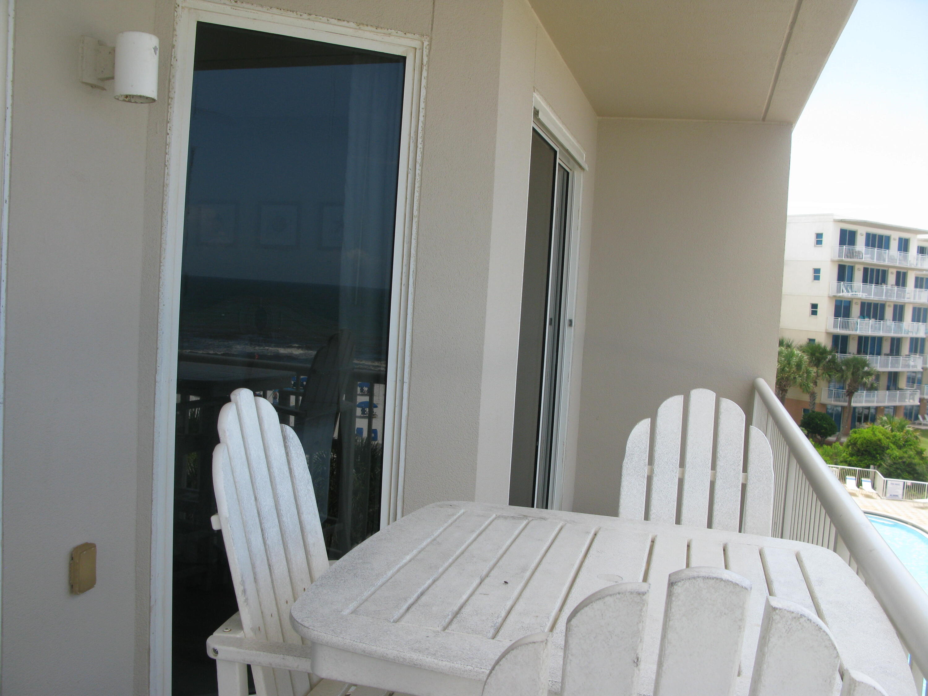 SUMMER PLACE - Residential