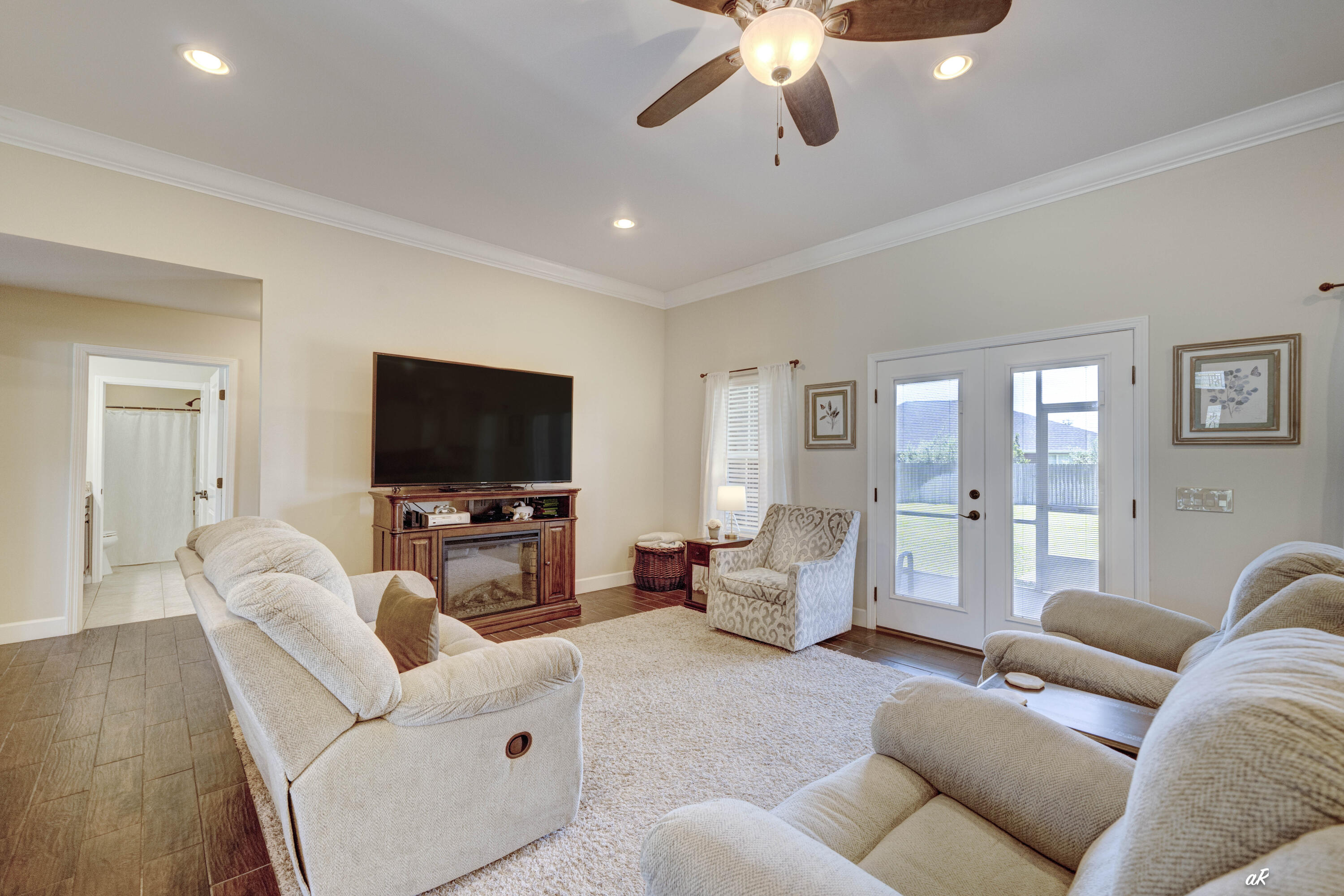 HIGHPOINT - Residential