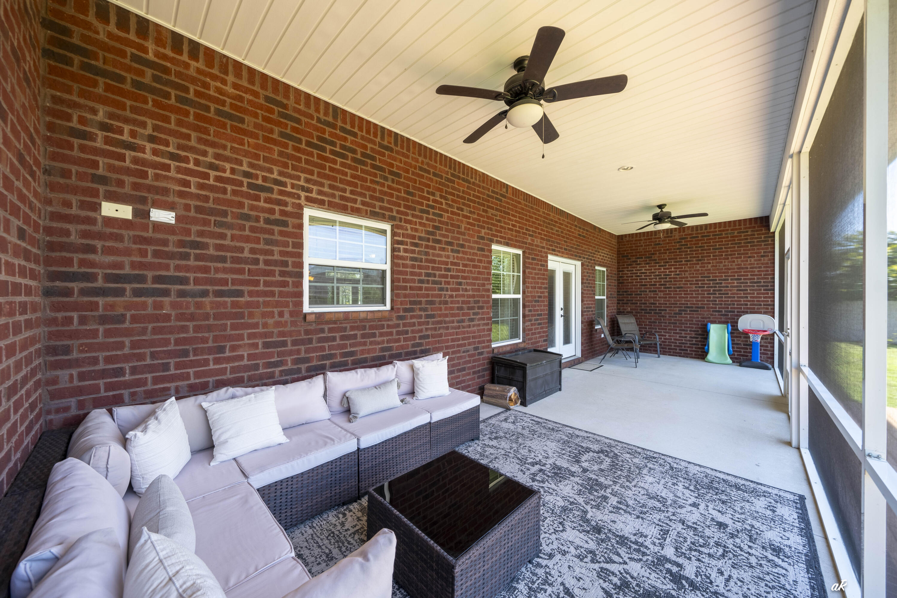 HIGHPOINT - Residential