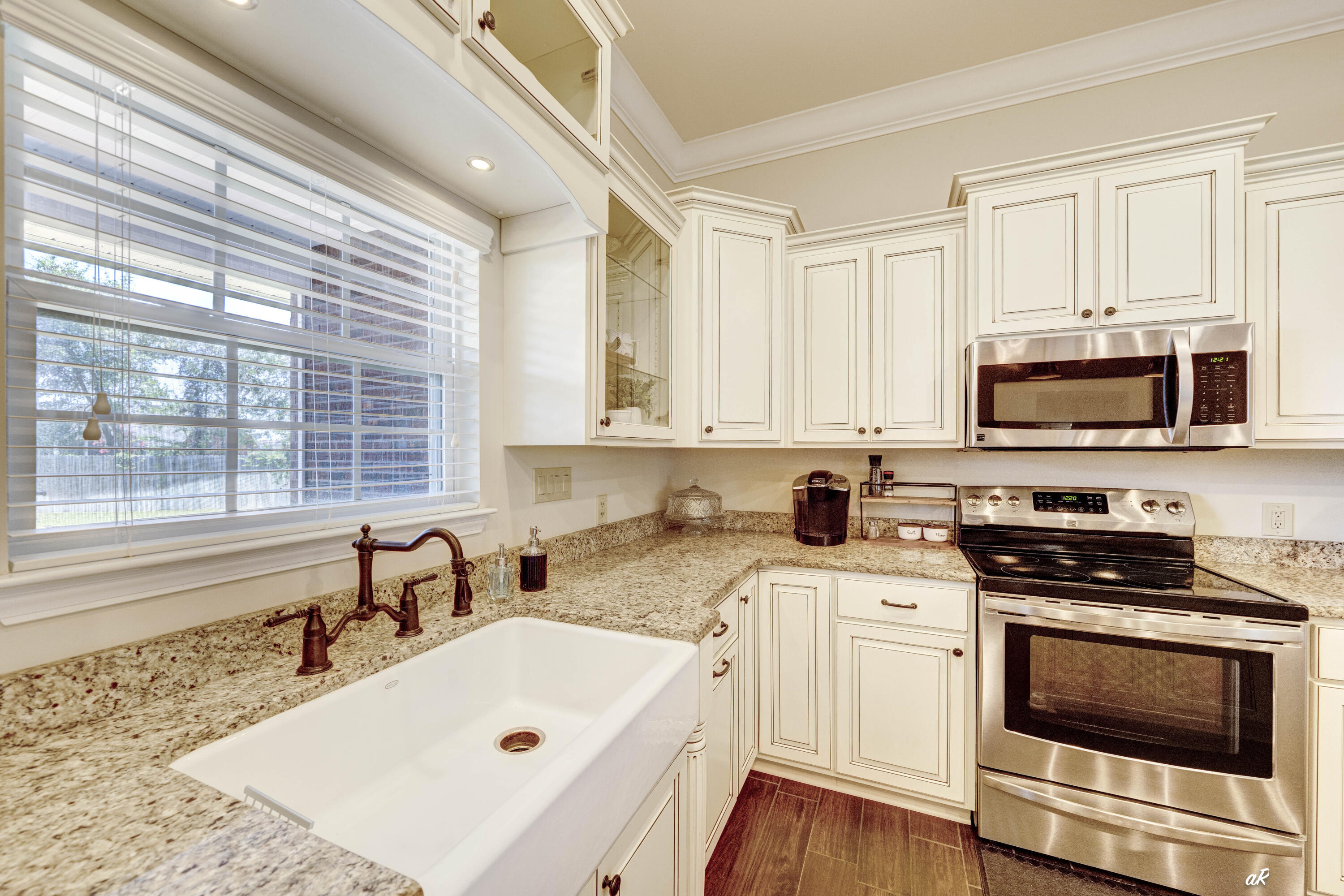 HIGHPOINT - Residential