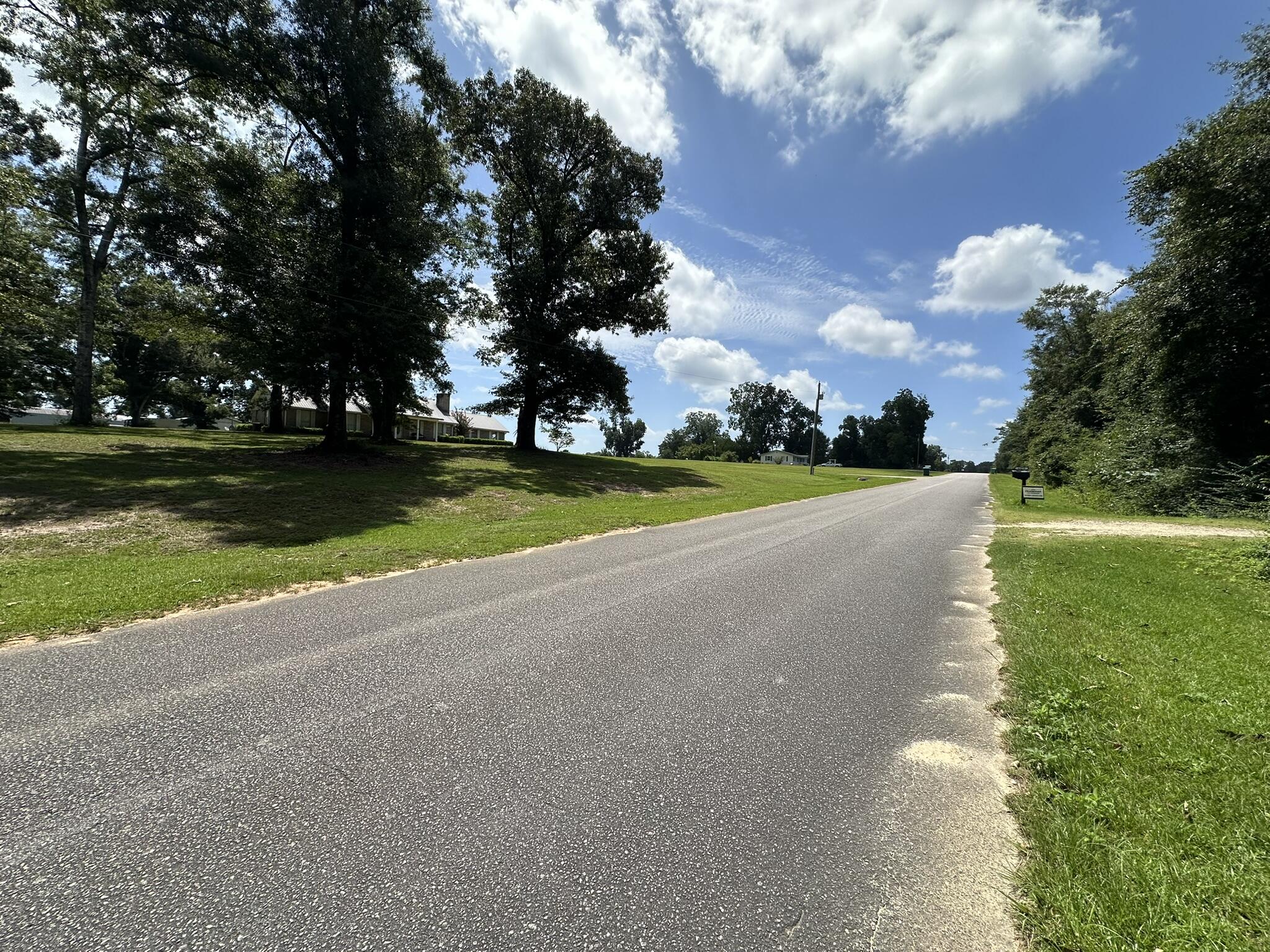 NO RECORDED SUBDIVISION - Residential
