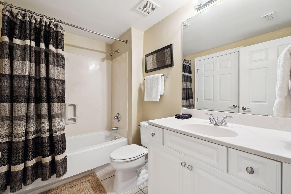 STERLING SHORES - Residential