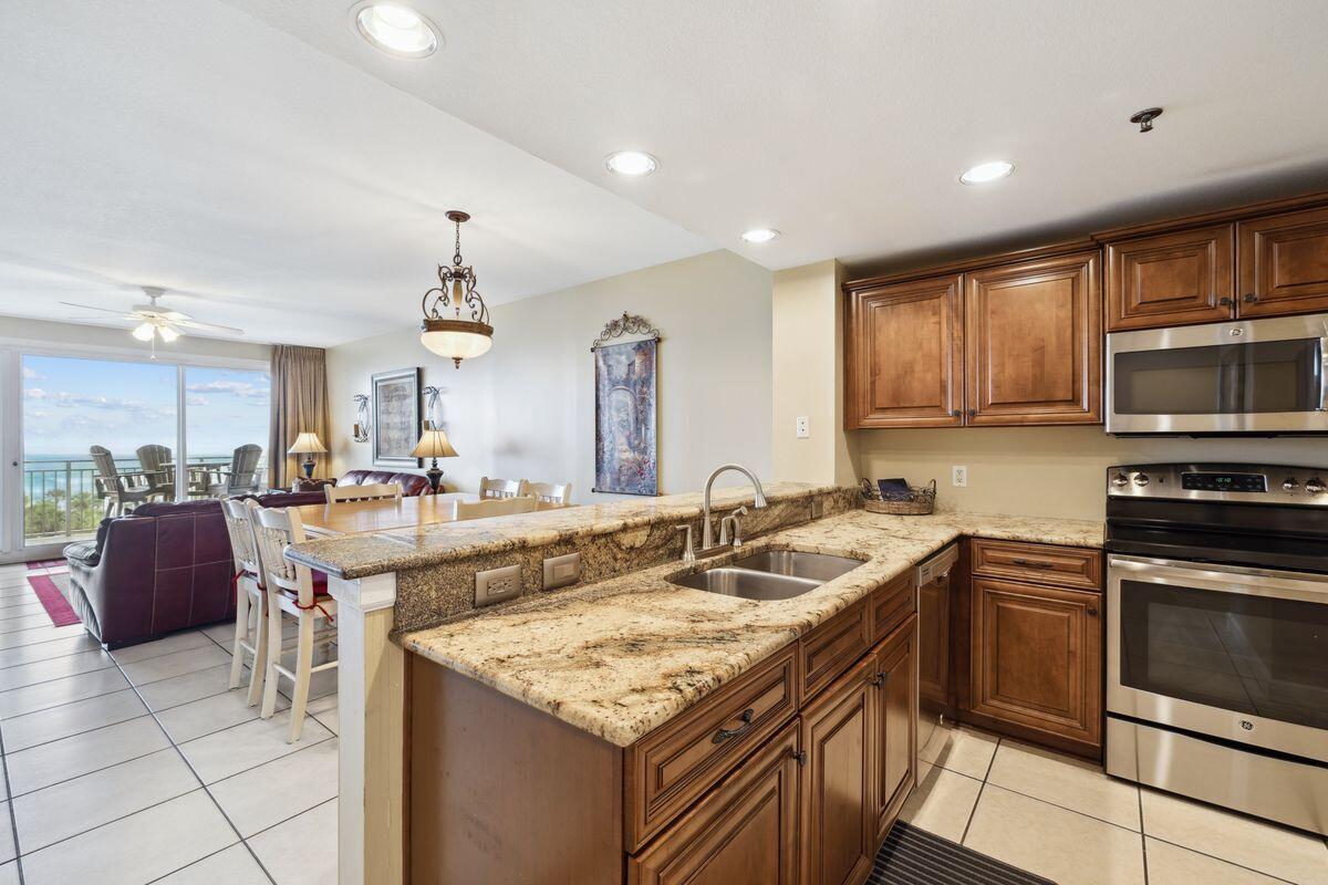 STERLING SHORES - Residential