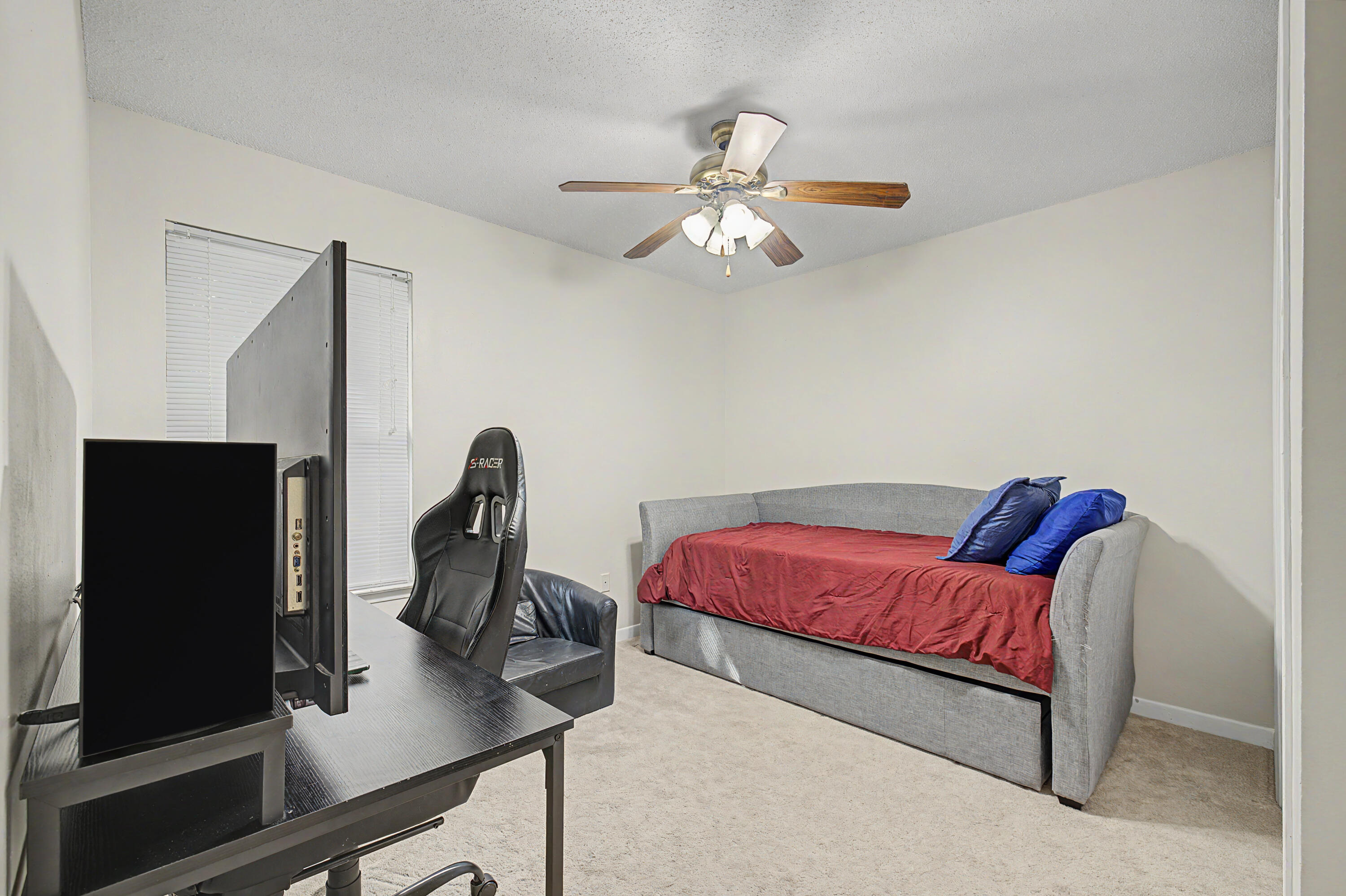 KELLY HILL ESTATES - Residential