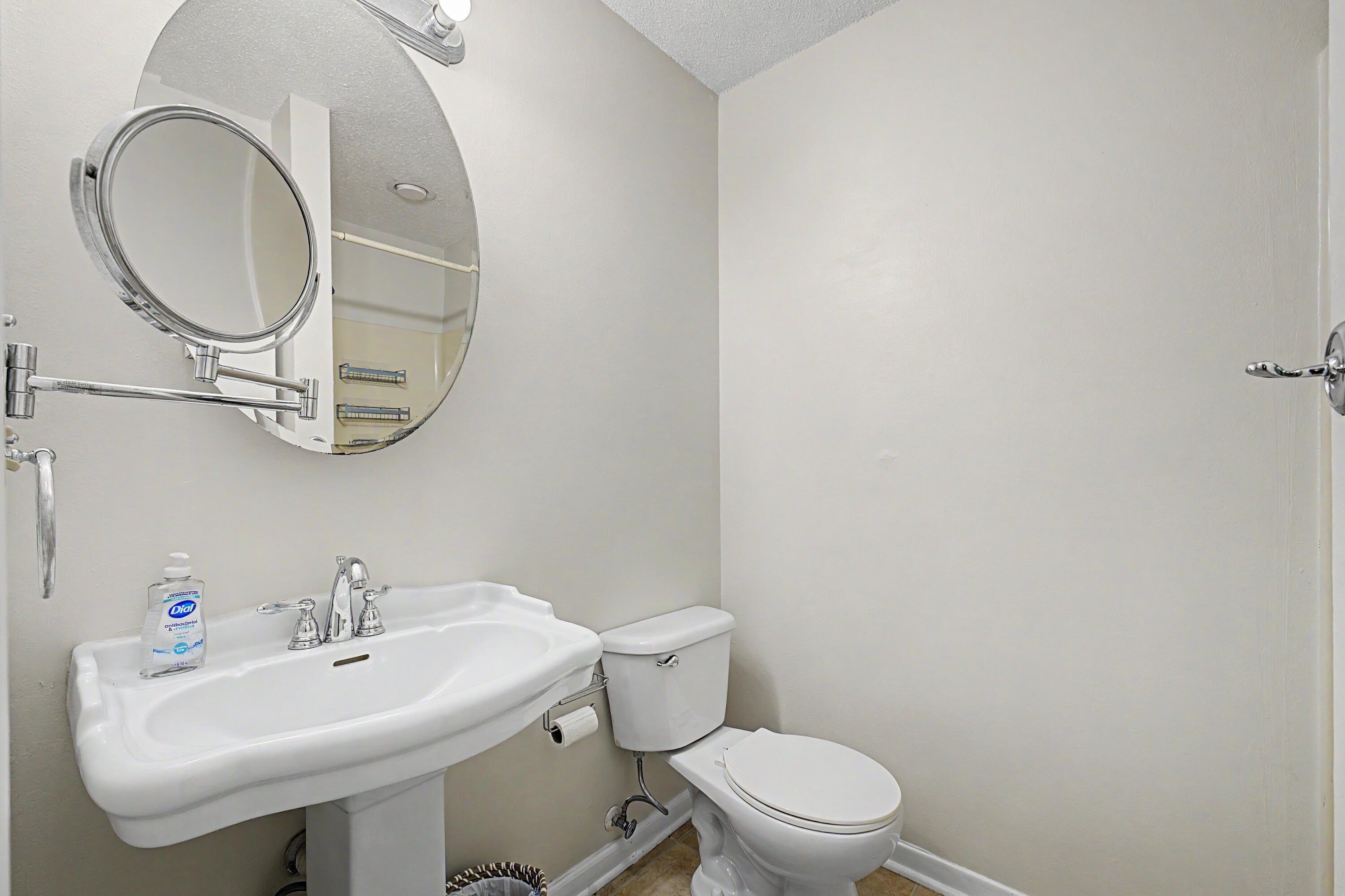 KELLY HILL ESTATES - Residential