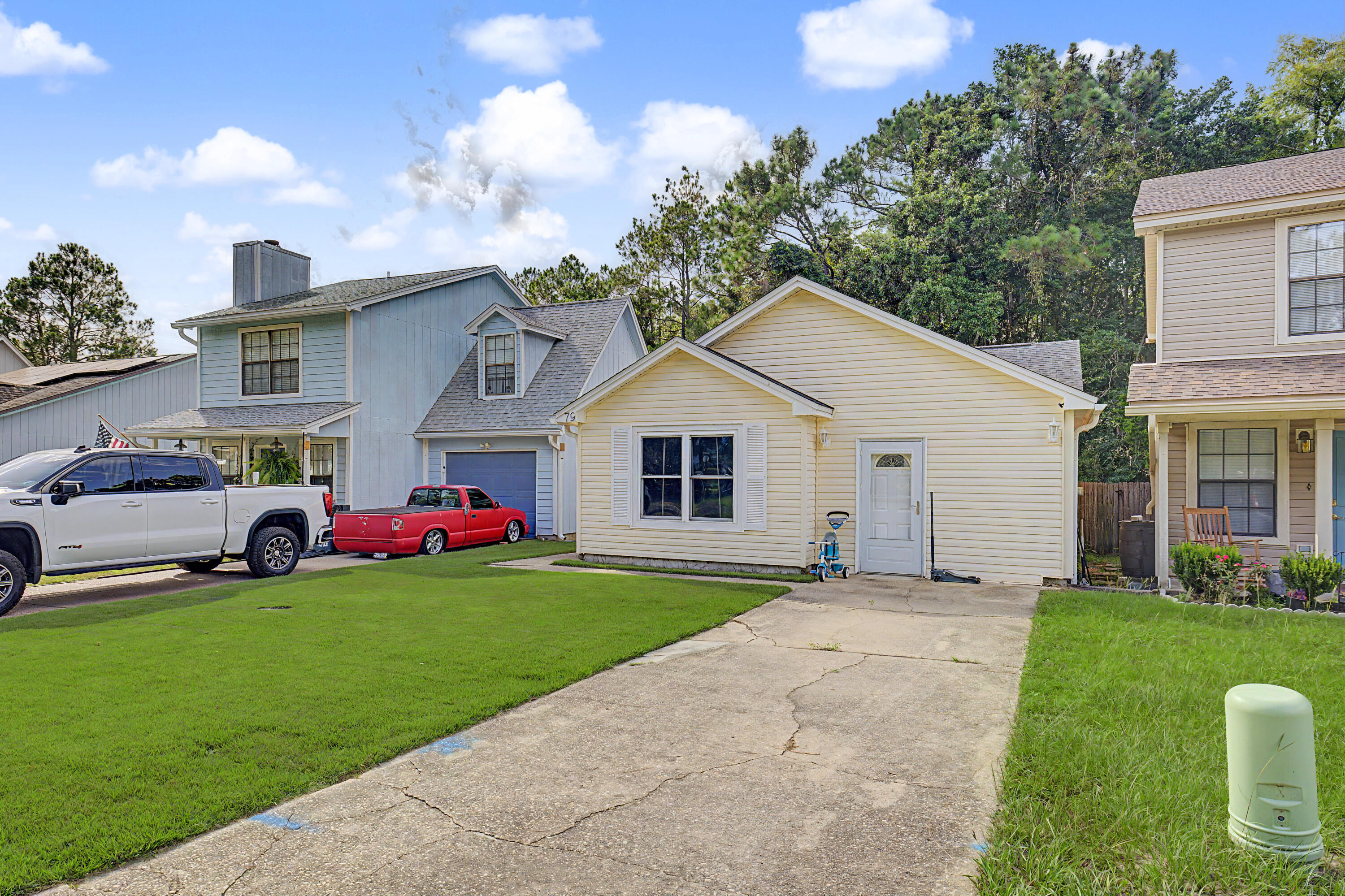 KELLY HILL ESTATES - Residential