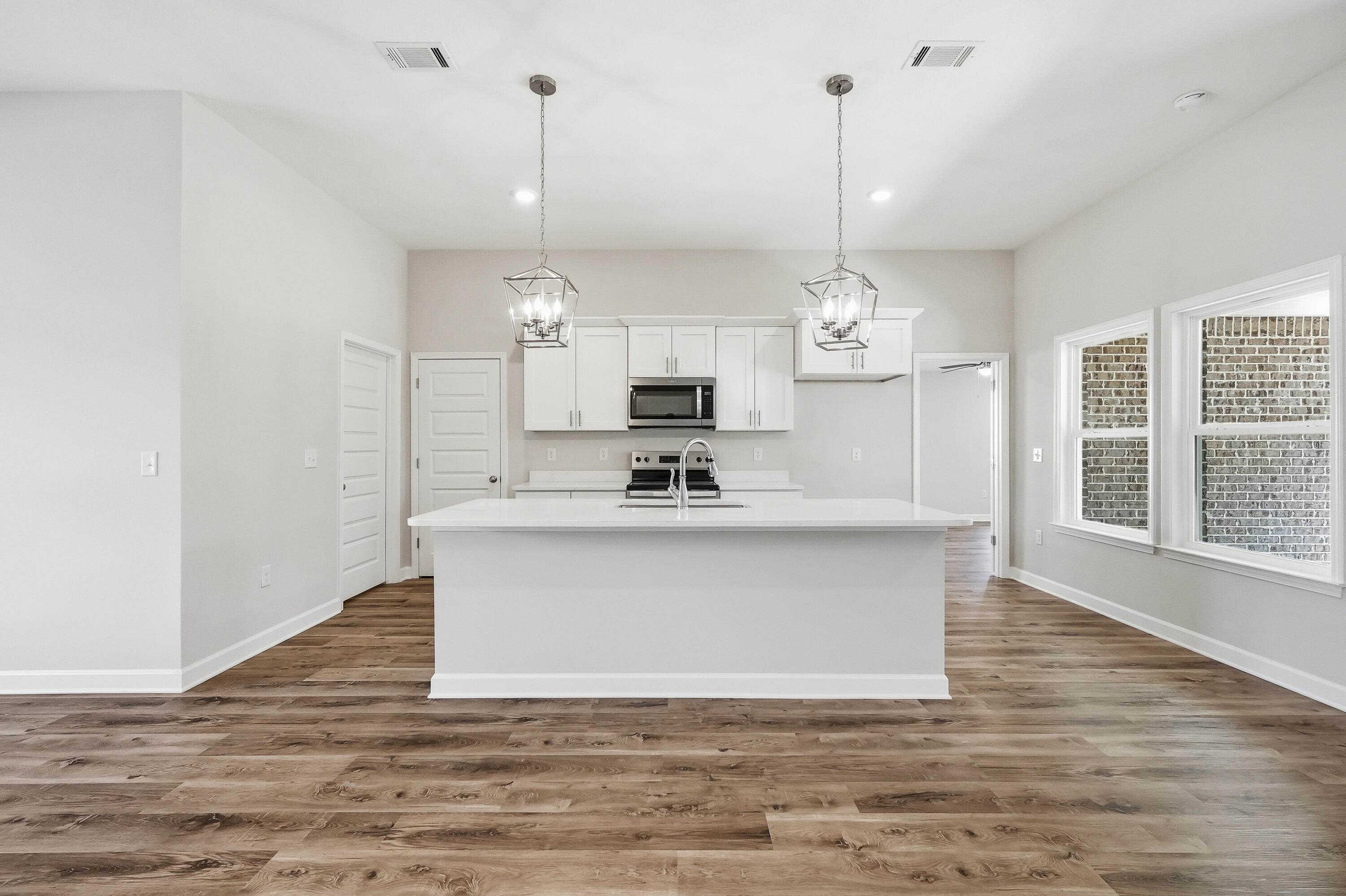 HOLLAND PLACE - Residential