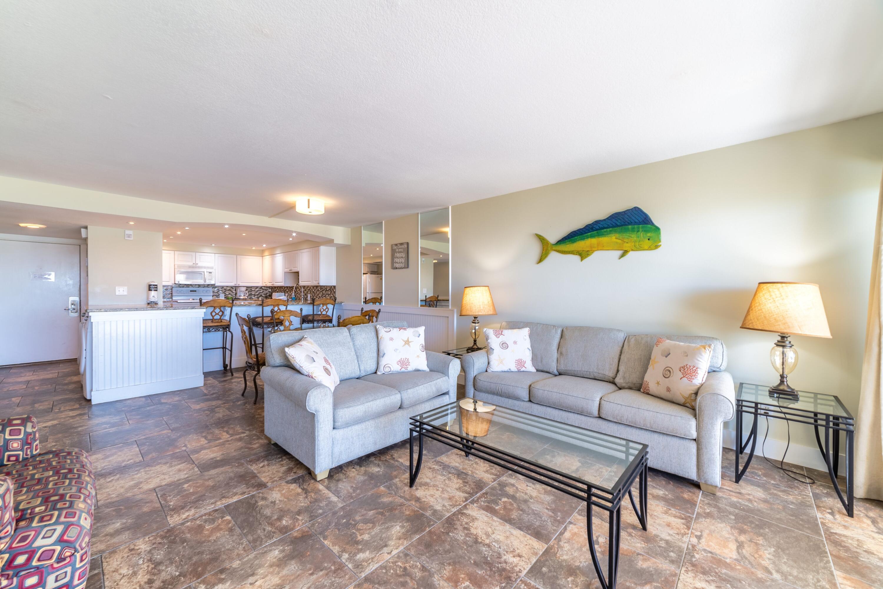 BEACH HOUSE CONDO PH 1 - Residential