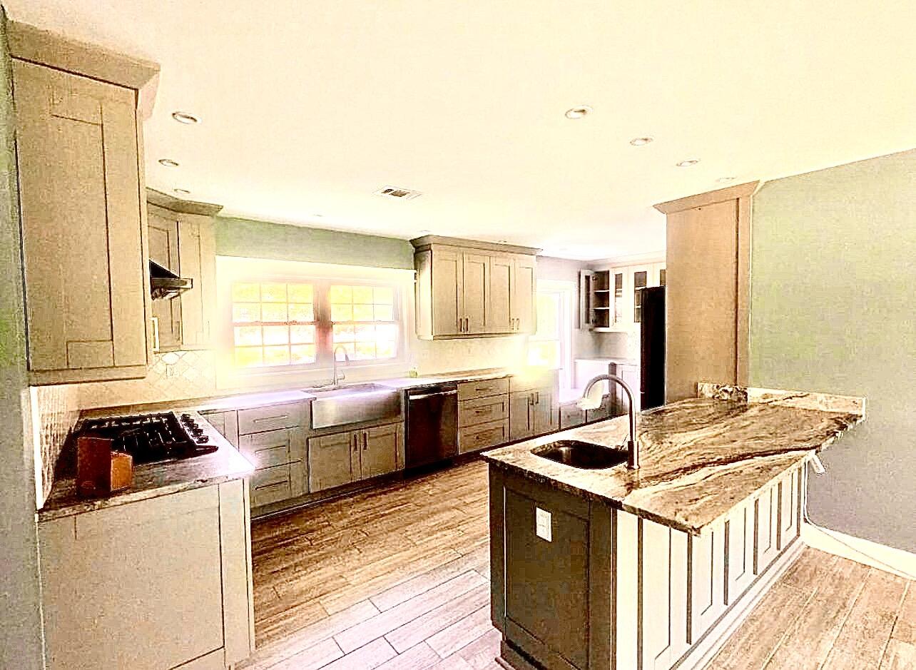 GRANDVIEW HEIGHTS - Residential