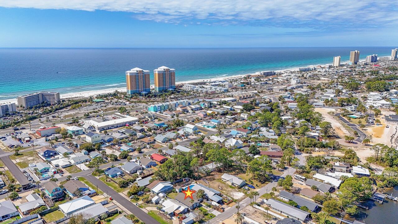 HOLIDAY BEACH RESORT - Residential