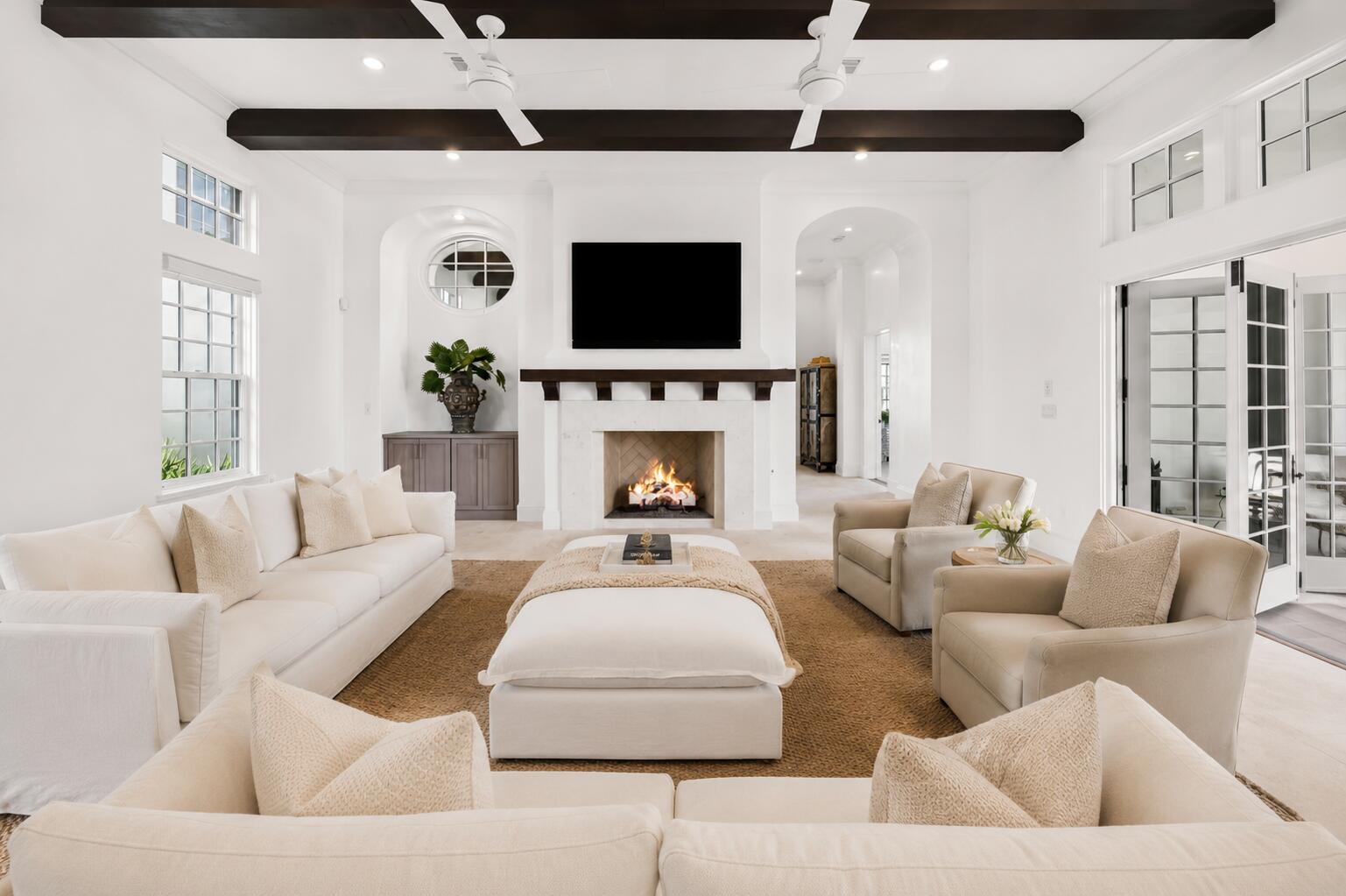 ALYS BEACH - Residential