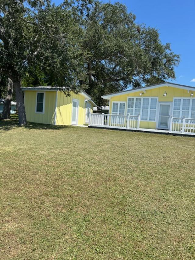 BAY GROVE - Residential