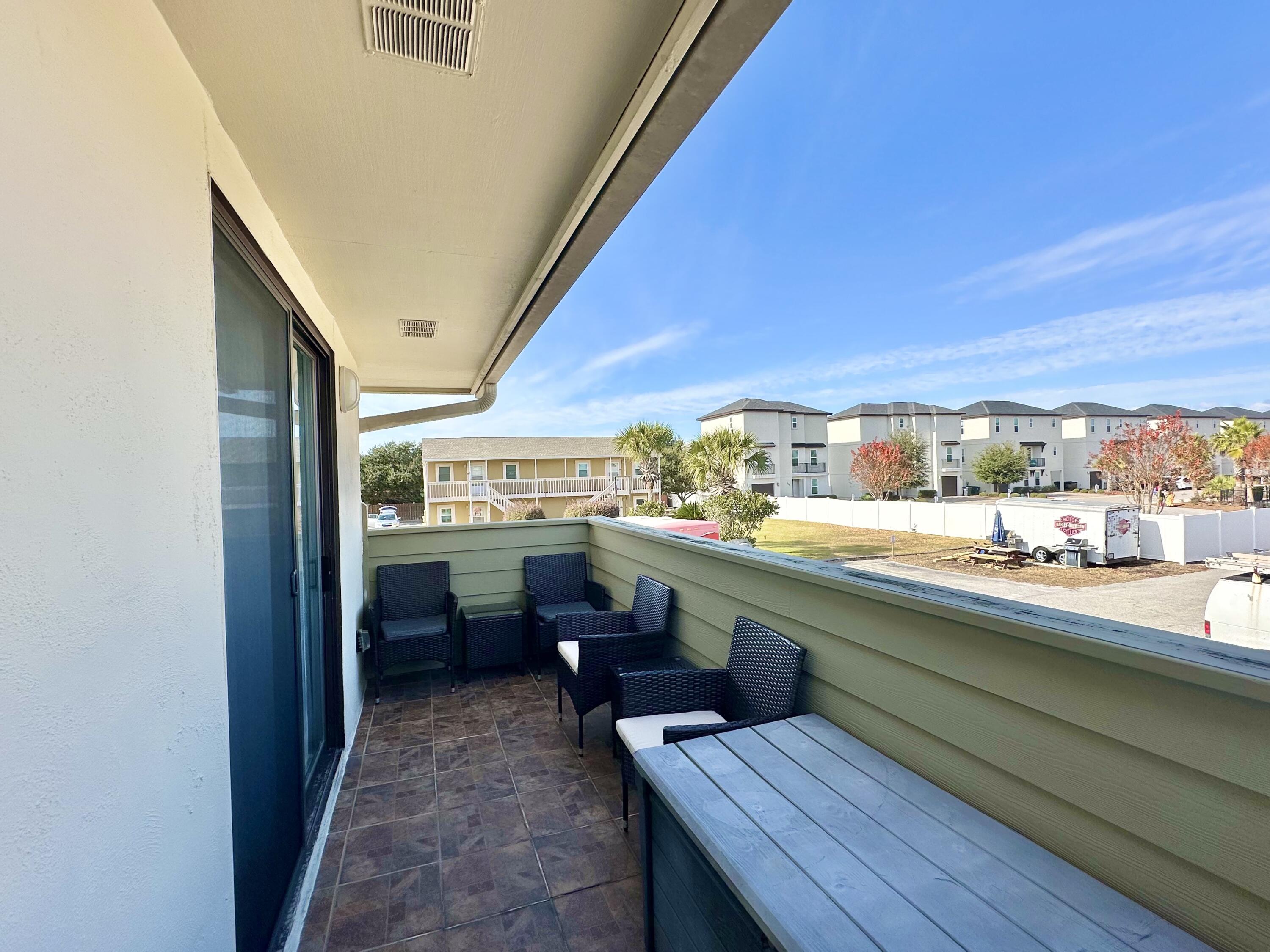 CROSS CREEK CLUB CONDO - Residential