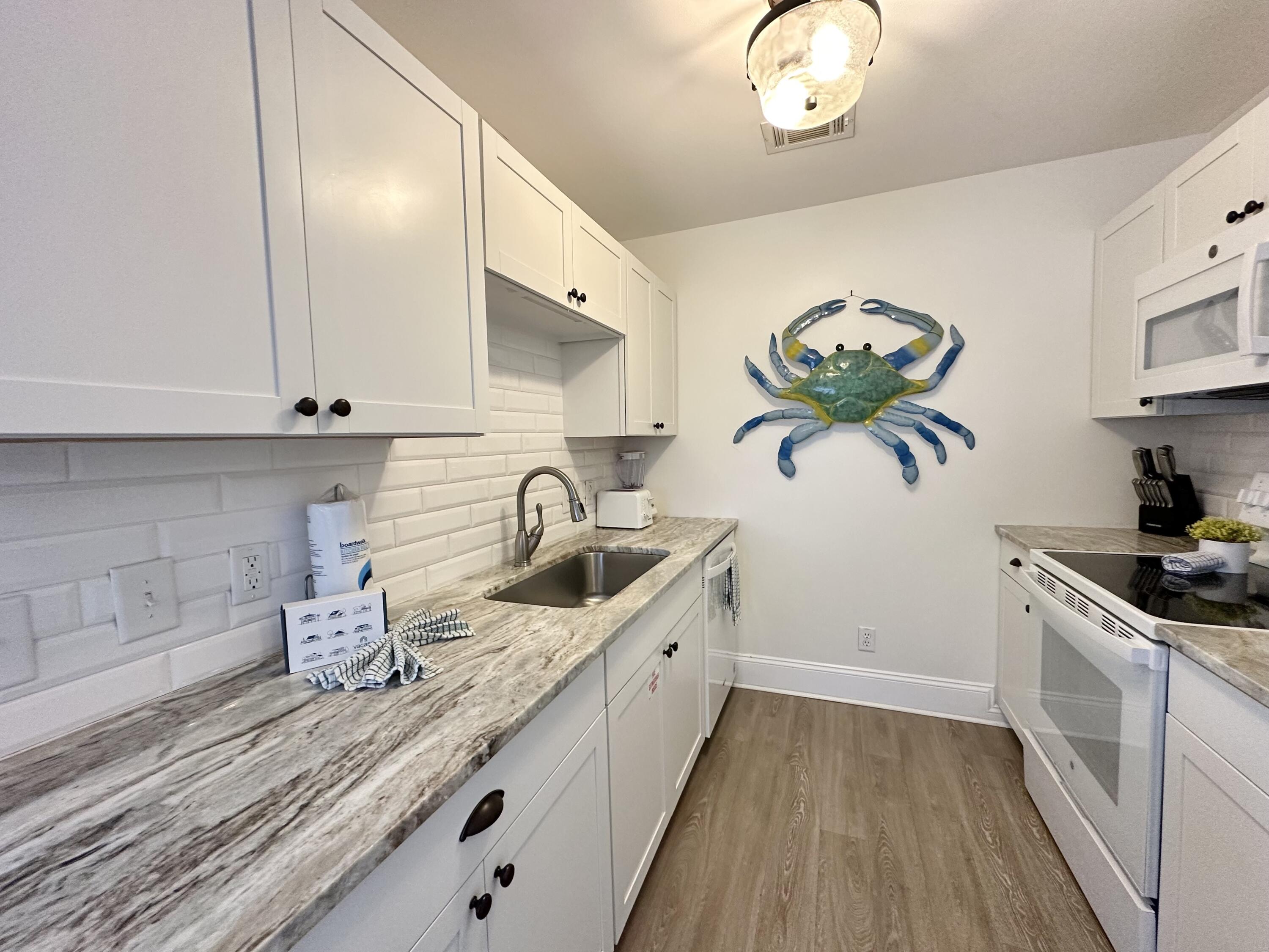 CROSS CREEK CLUB CONDO - Residential