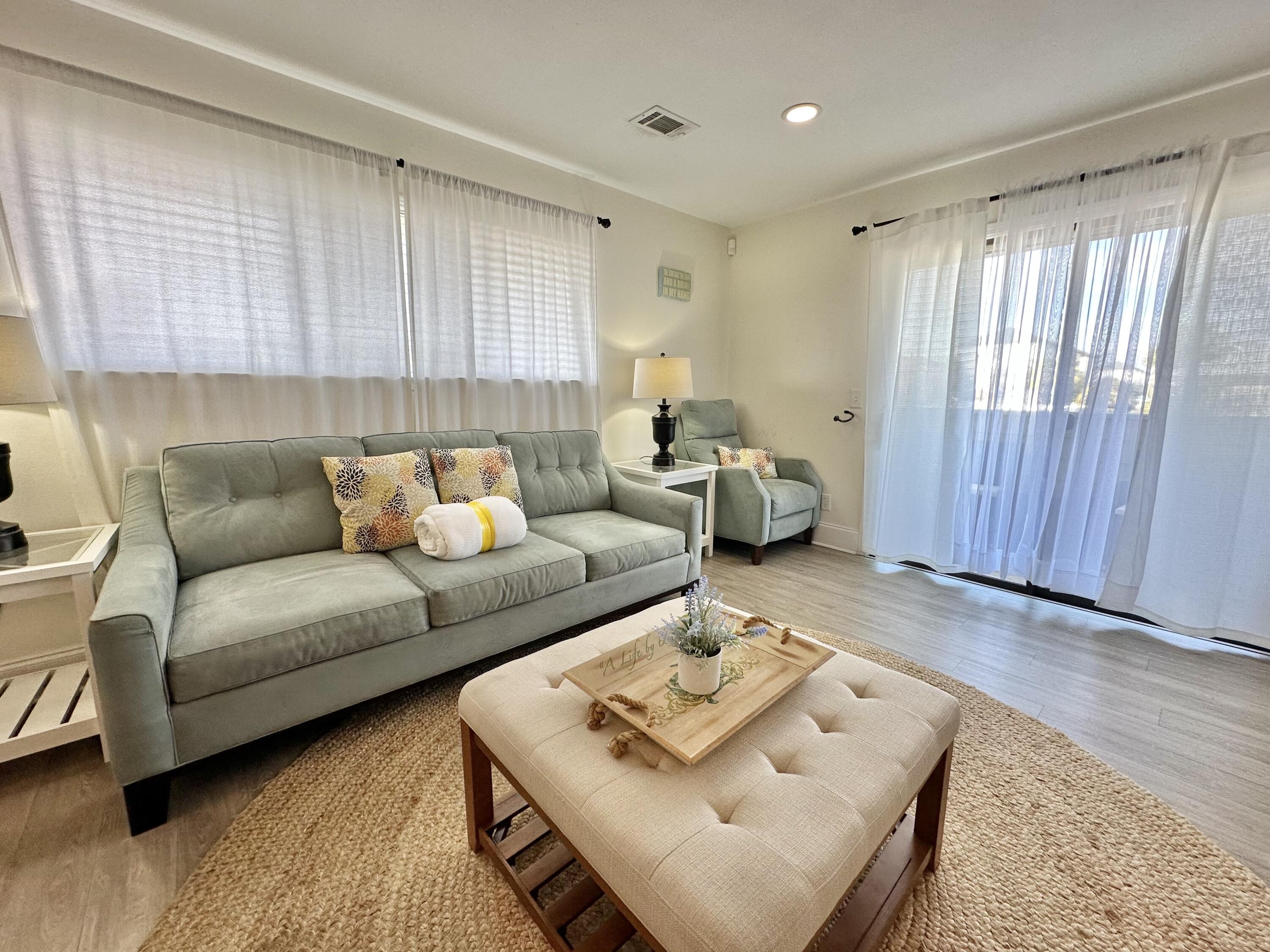 CROSS CREEK CLUB CONDO - Residential