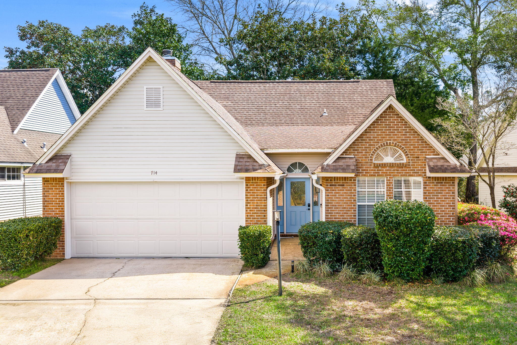 FAIRWAY LAKES PH 1 - Residential
