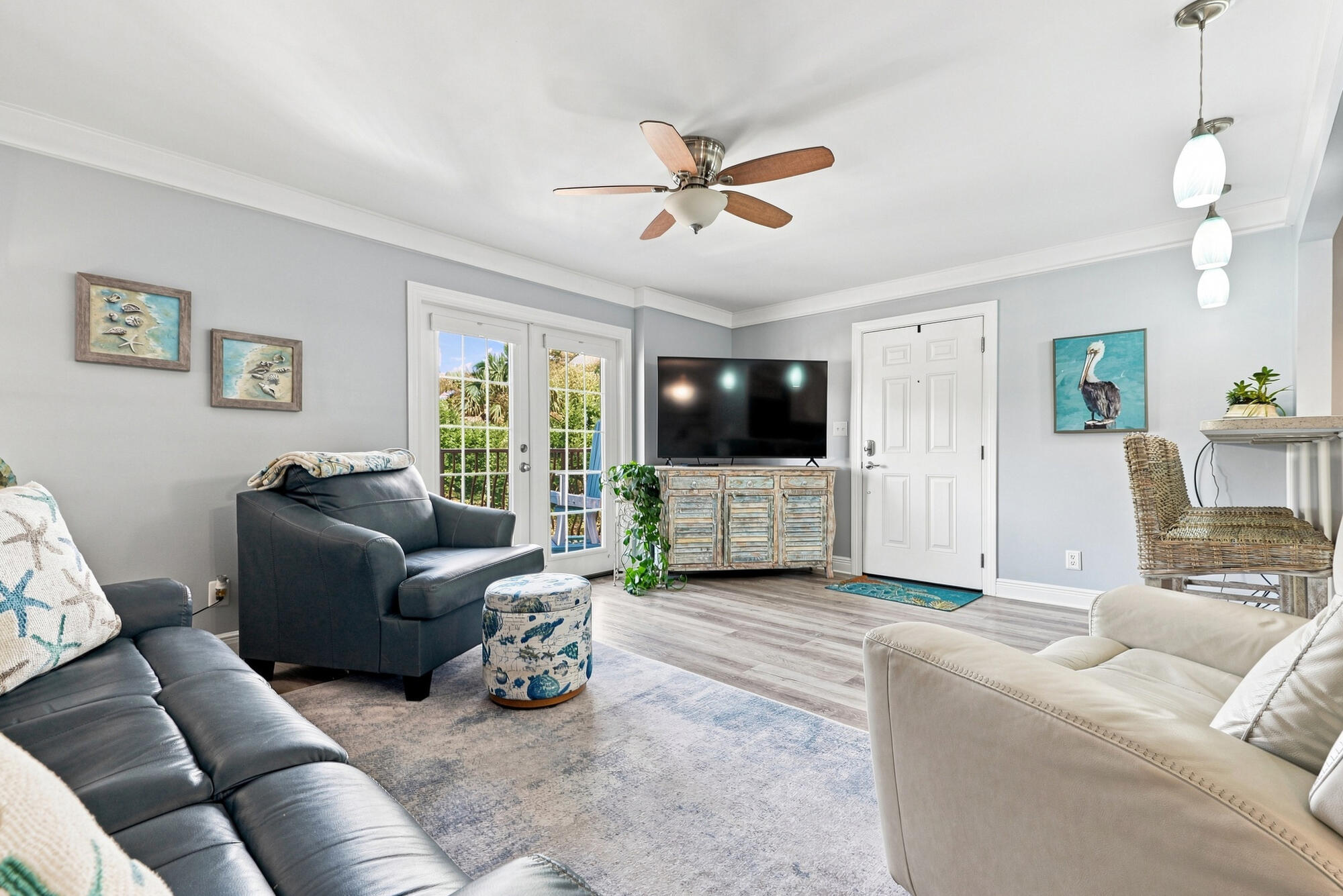 LANDMARK CONDO - Residential