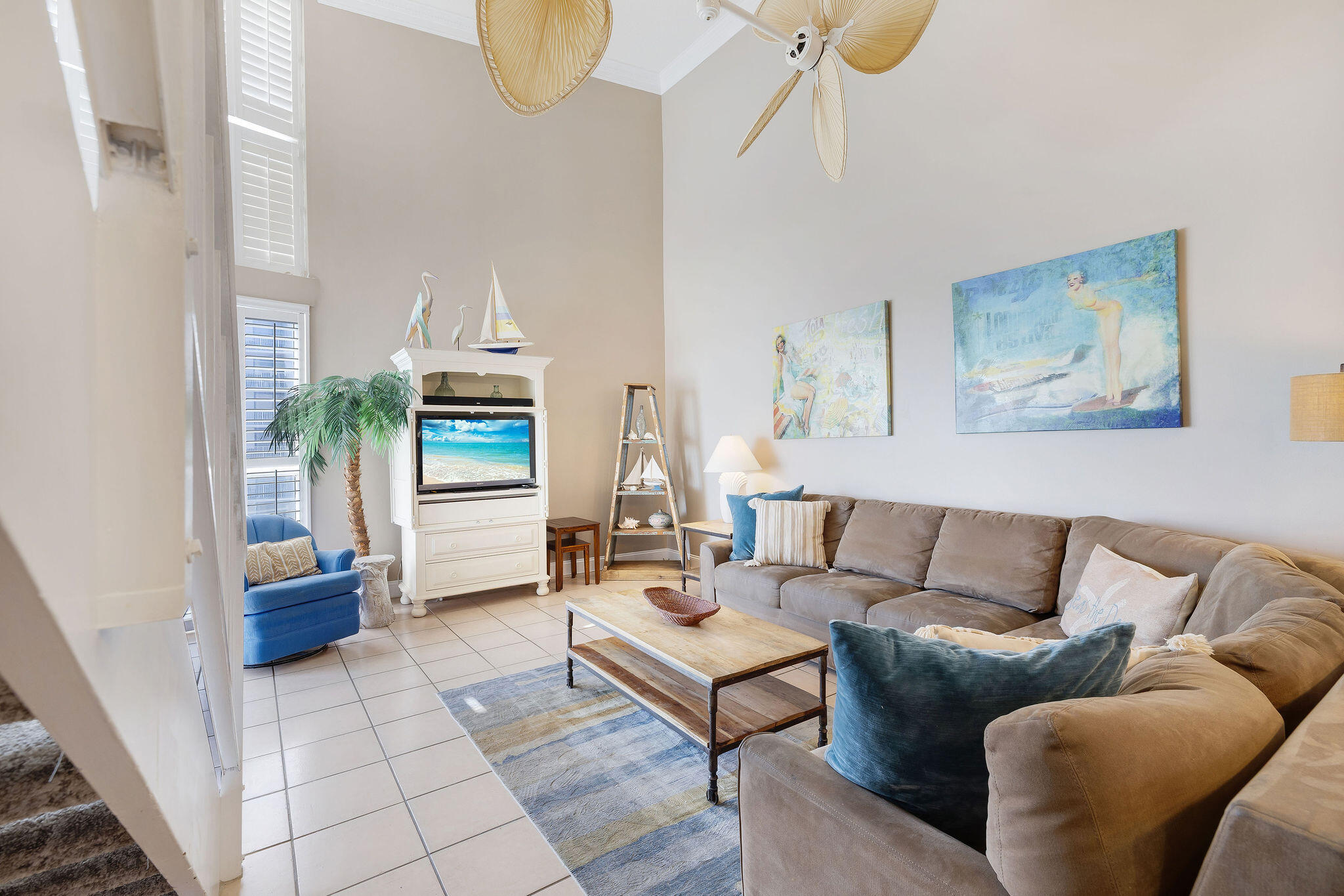 MAINSAIL CONDO PH 1 - Residential