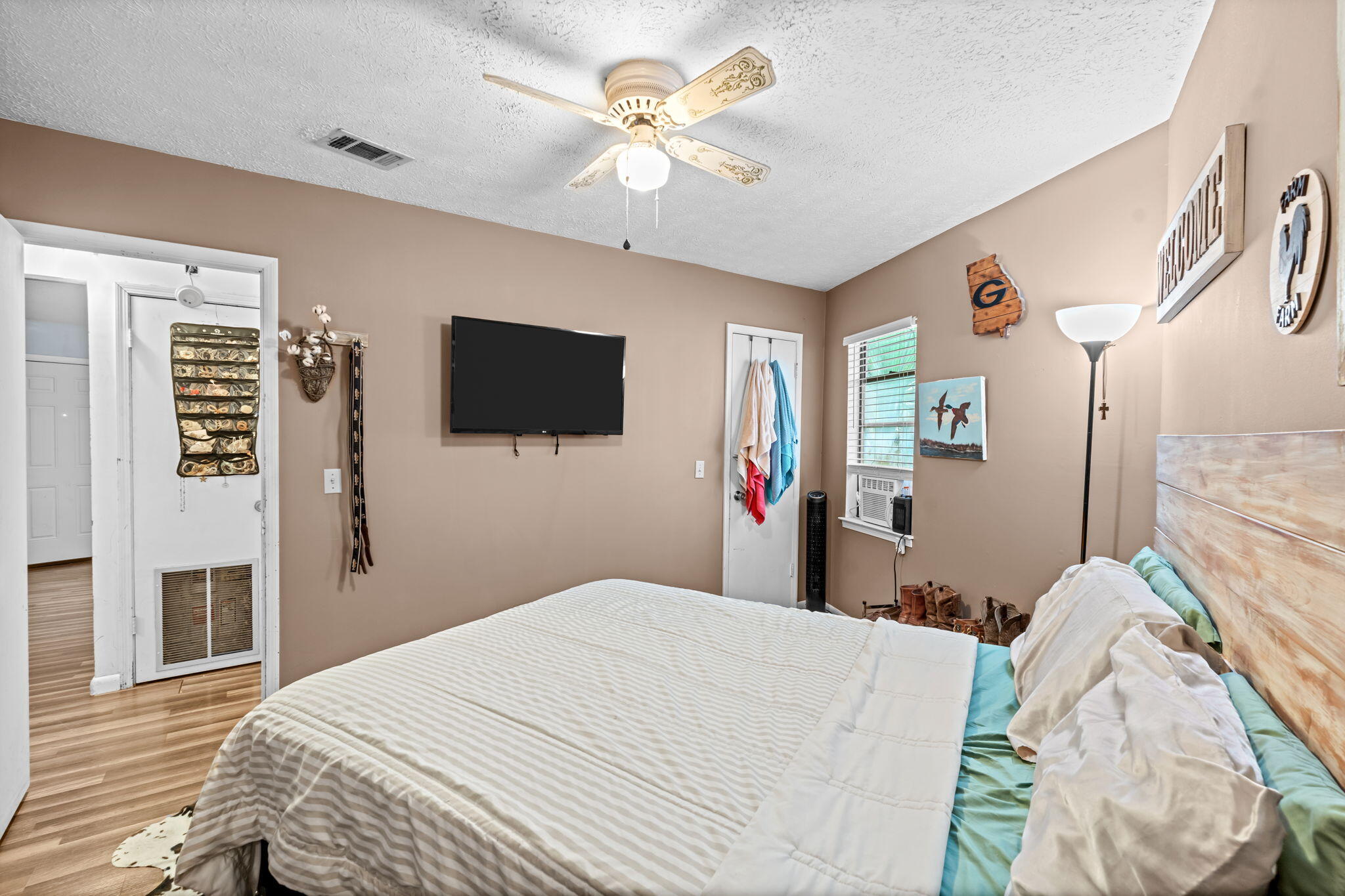 BID-A-WEE BEACH 1ST ADDN - Residential