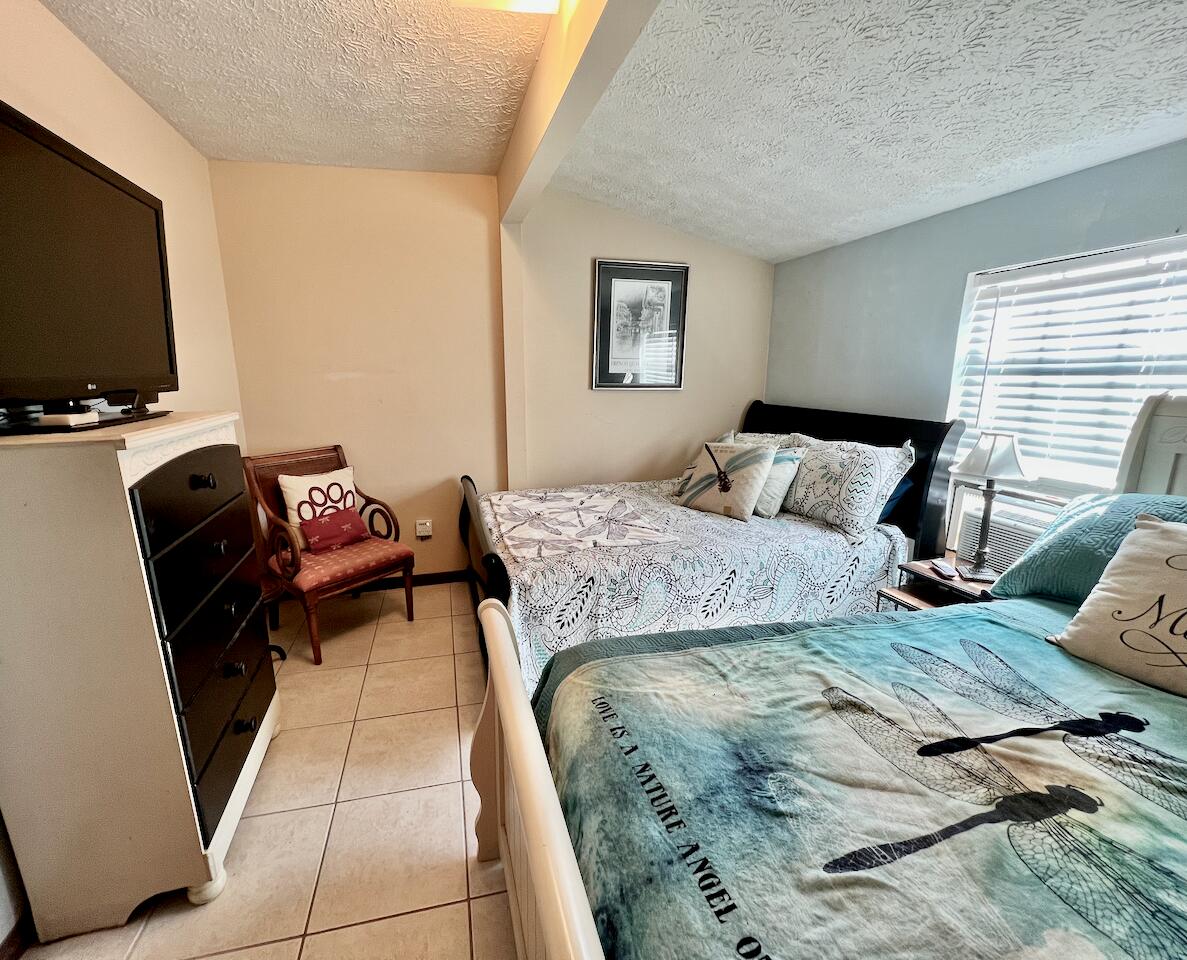 BID-A-WEE BEACH 1ST ADDN - Residential