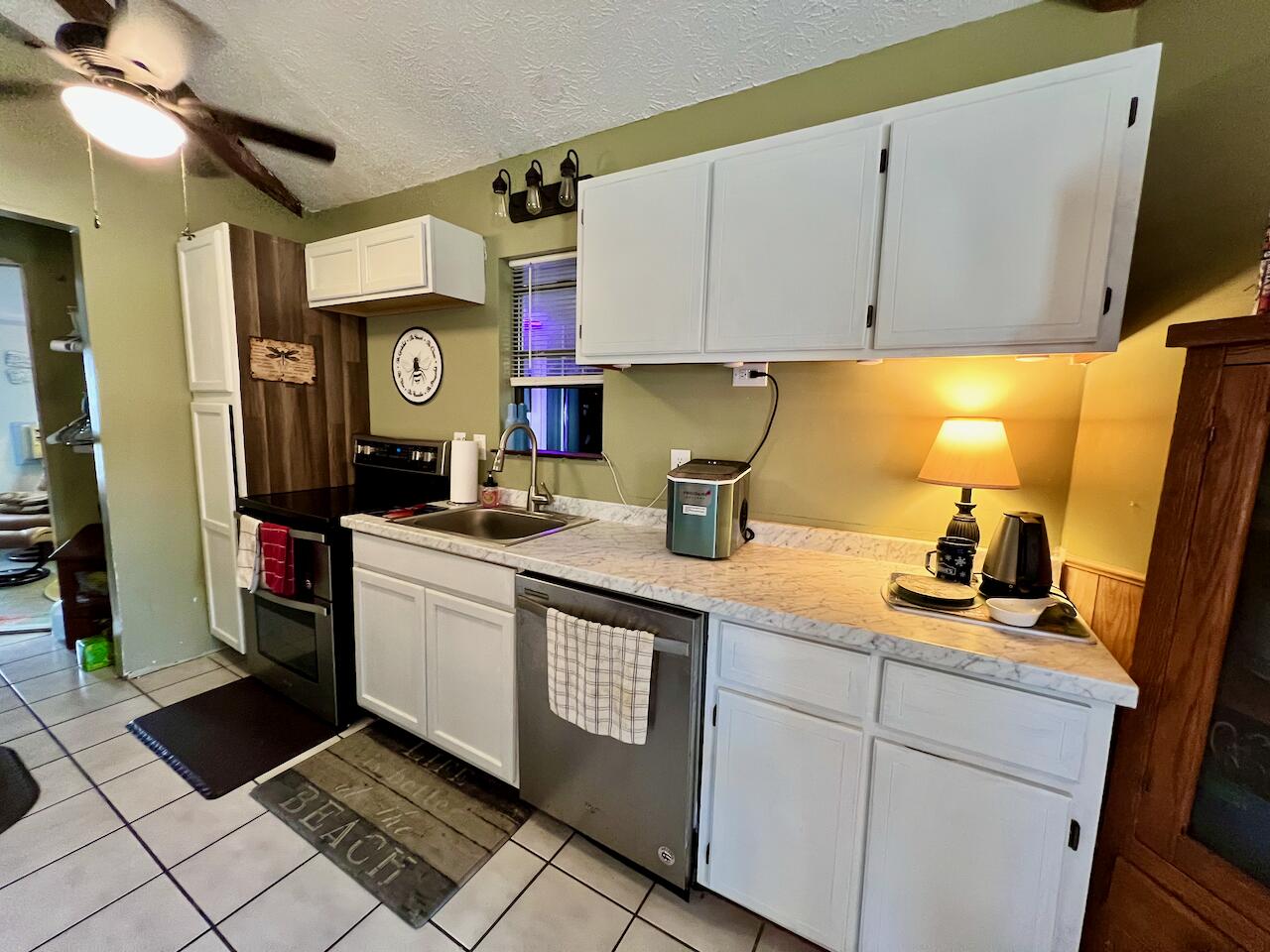 BID-A-WEE BEACH 1ST ADDN - Residential