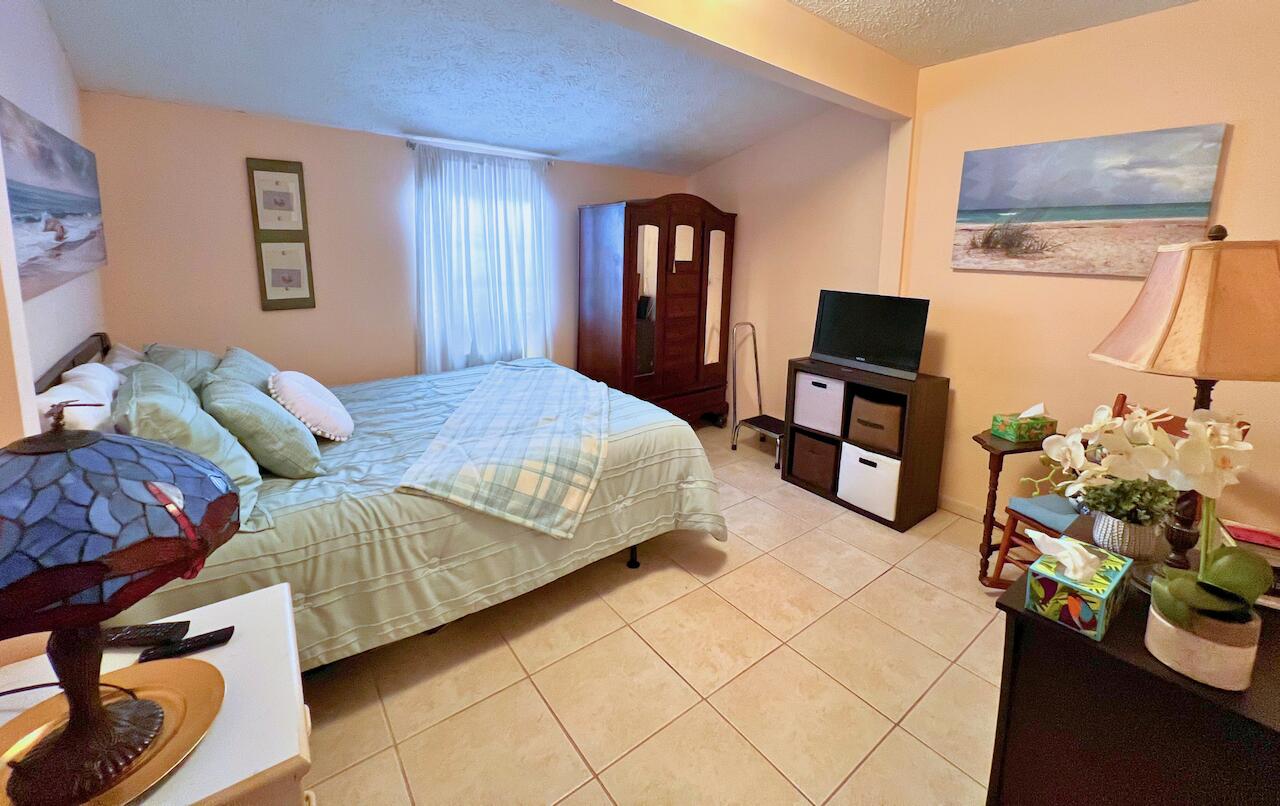 BID-A-WEE BEACH 1ST ADDN - Residential