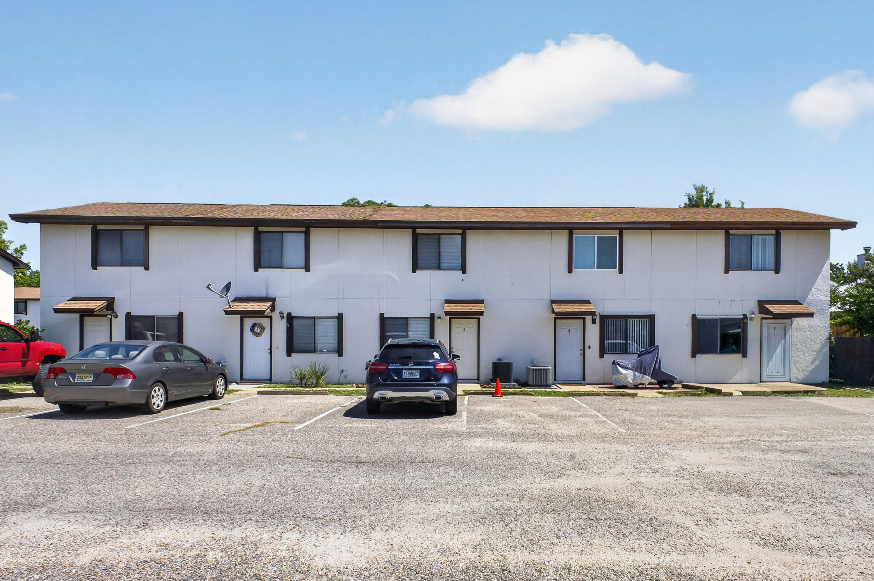 INDIAN HILLS - Residential