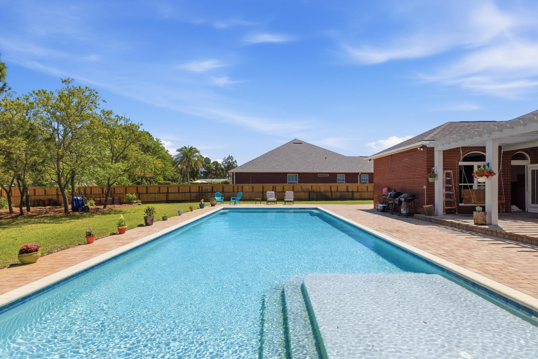 EMERALD BAY PH 1A - Residential