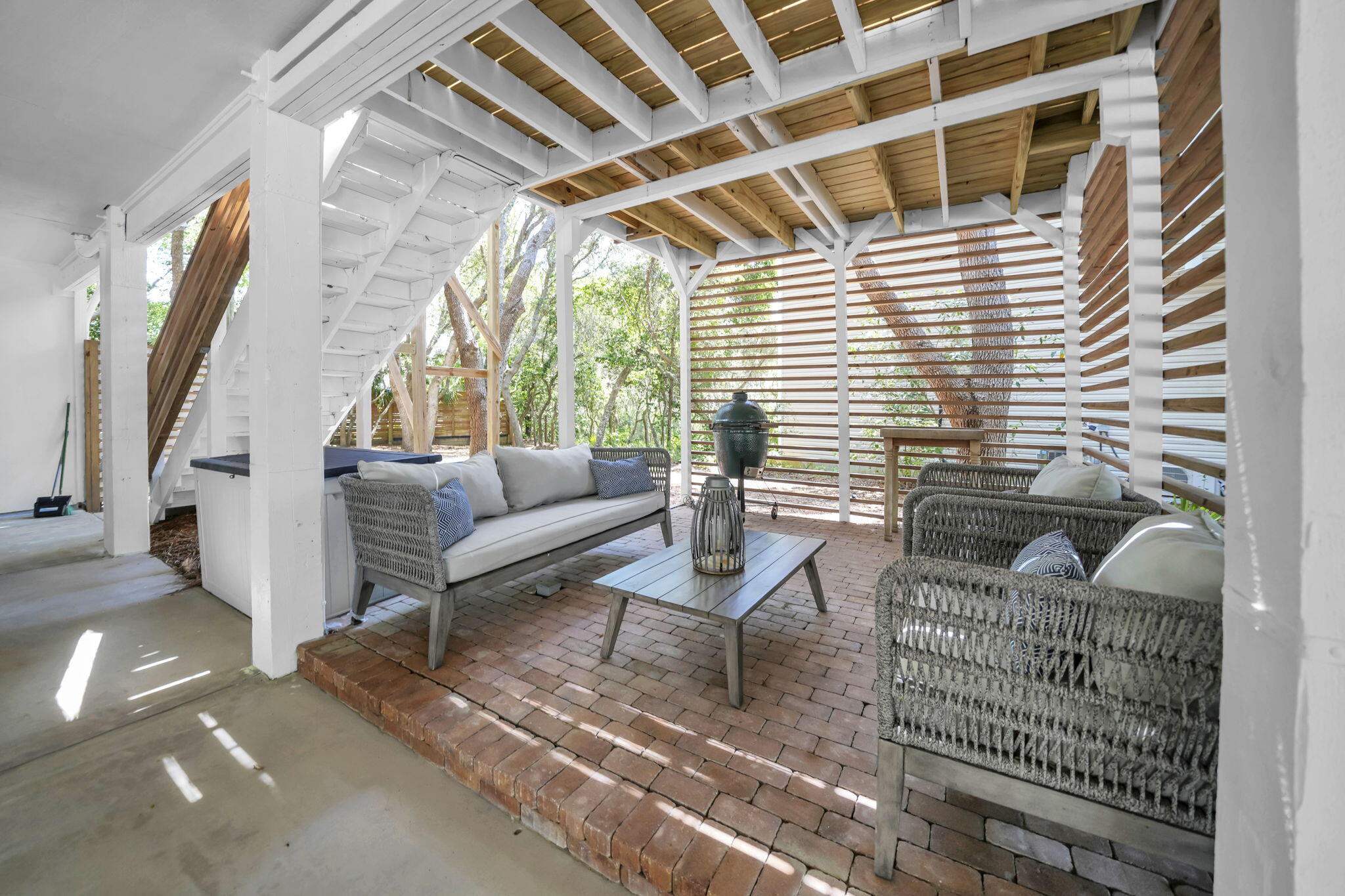 BEACH HIGHLAND 1ST ADD - Residential