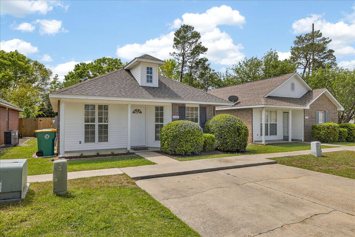 BUNGALOWS AT BLUEWATER BAY - Residential