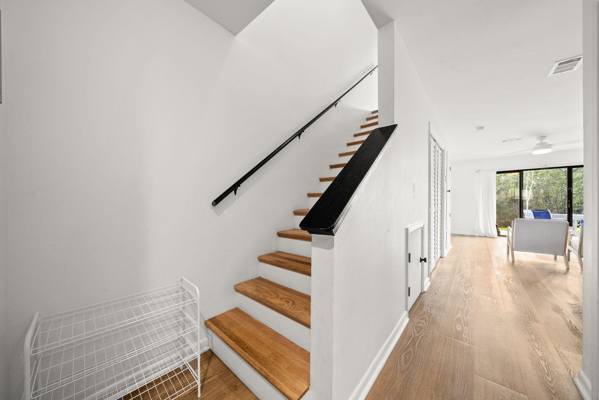 PORTSIDE CONDO - Residential