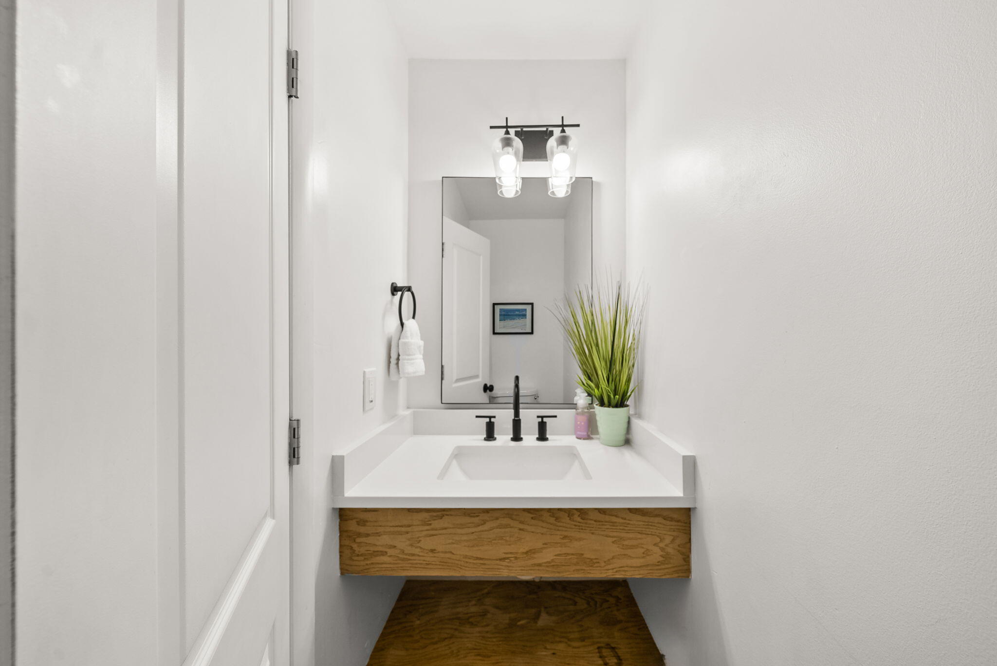 PORTSIDE CONDO - Residential