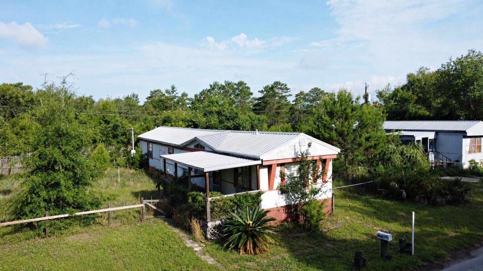 Investor, cash buyer, or renovation opportunity in Navarre! Located at 1969 Blankenship Rd, this mobile home offers potential for a buyer looking for an affordable property, rental opportunity, or project to improve and make their own. Property is being sold as-is, and buyer should complete all inspections and due diligence to verify condition, use, zoning, utilities, lot size, and financing eligibility. Conveniently located near Navarre, Gulf Breeze, Hurlburt Field, shopping, dining, and area beaches.