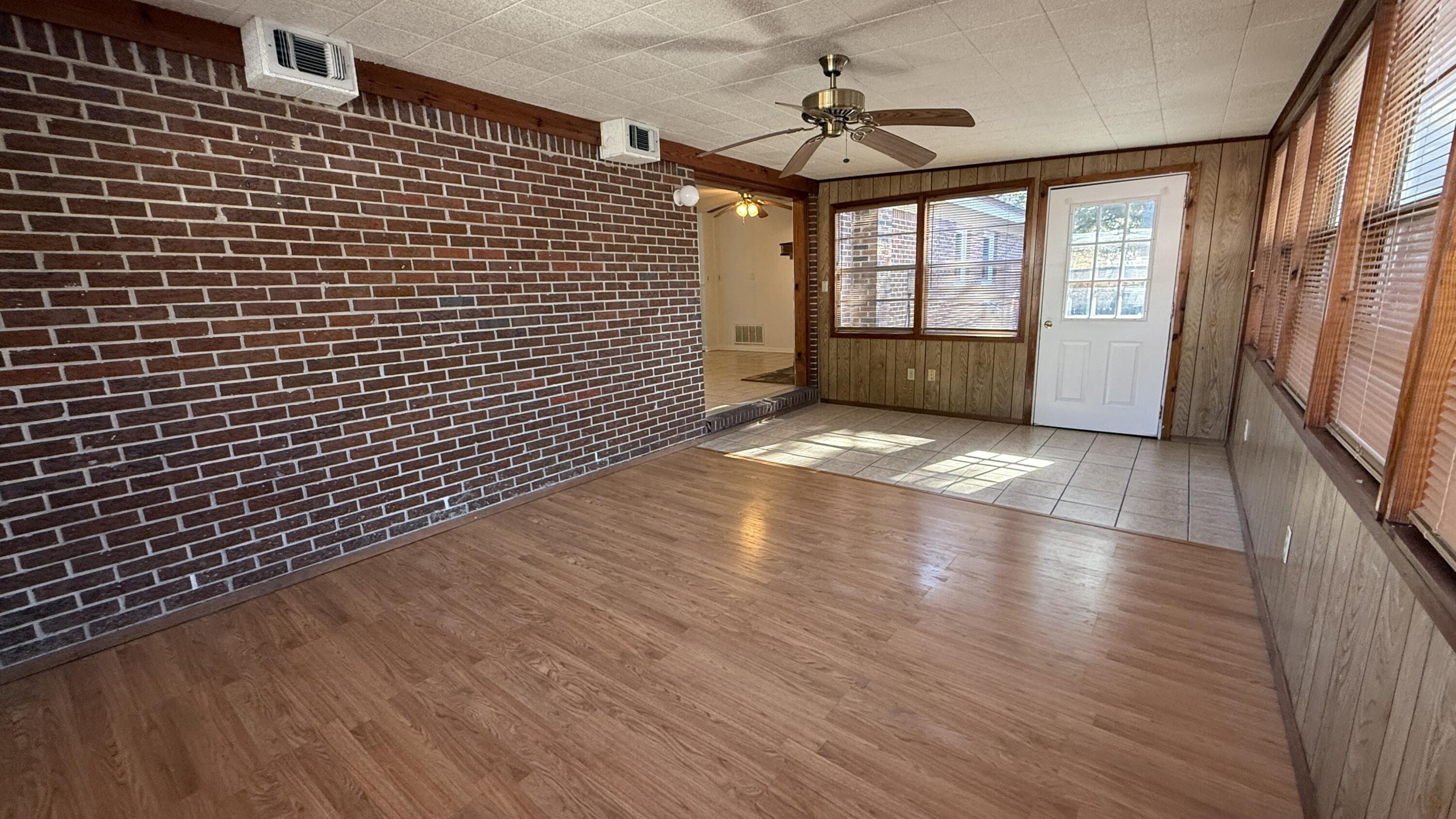 LEOTA MILLER S/D - Residential