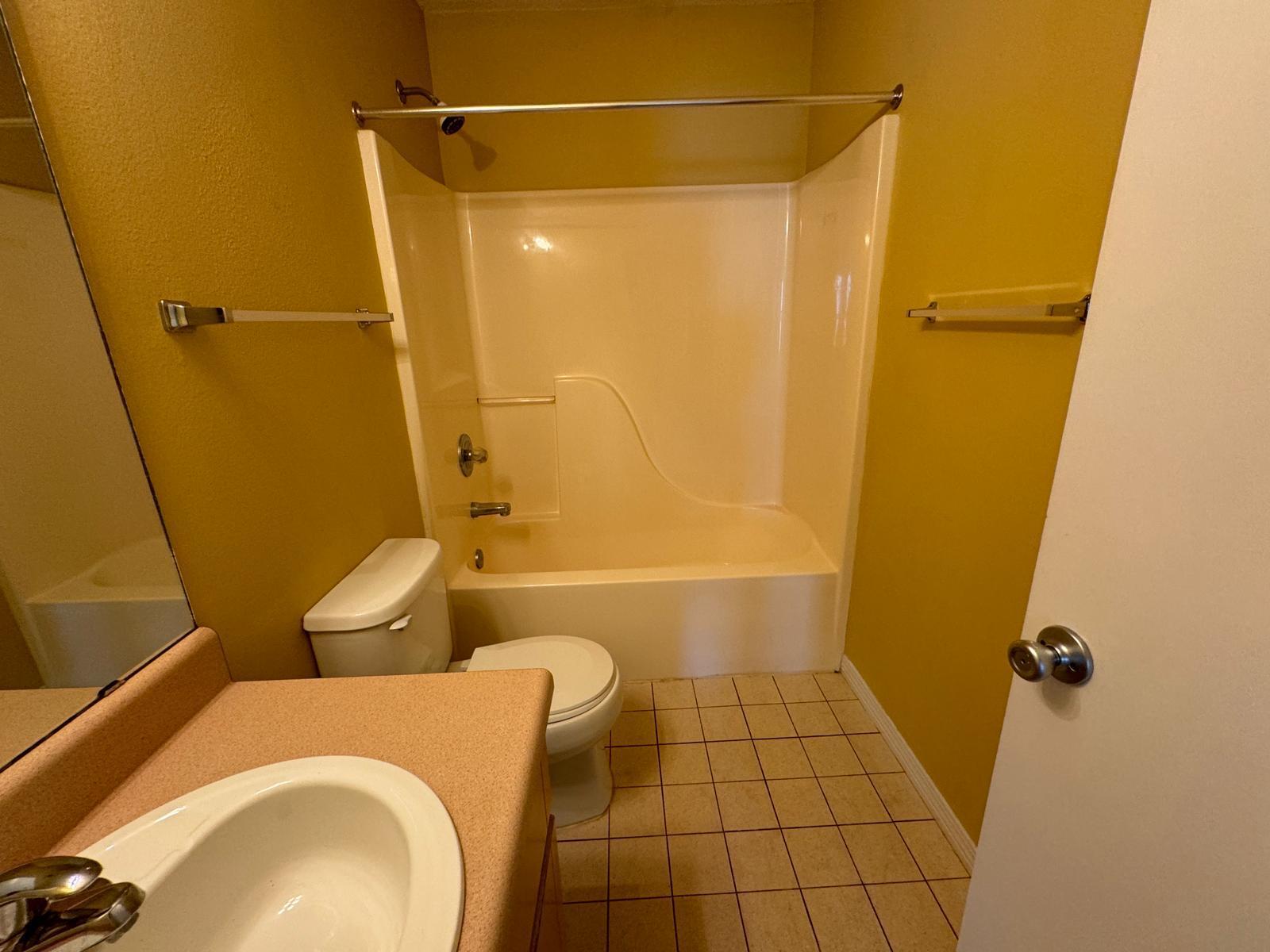 APLIN HEIGHTS S/D PH 1 - Residential Lease