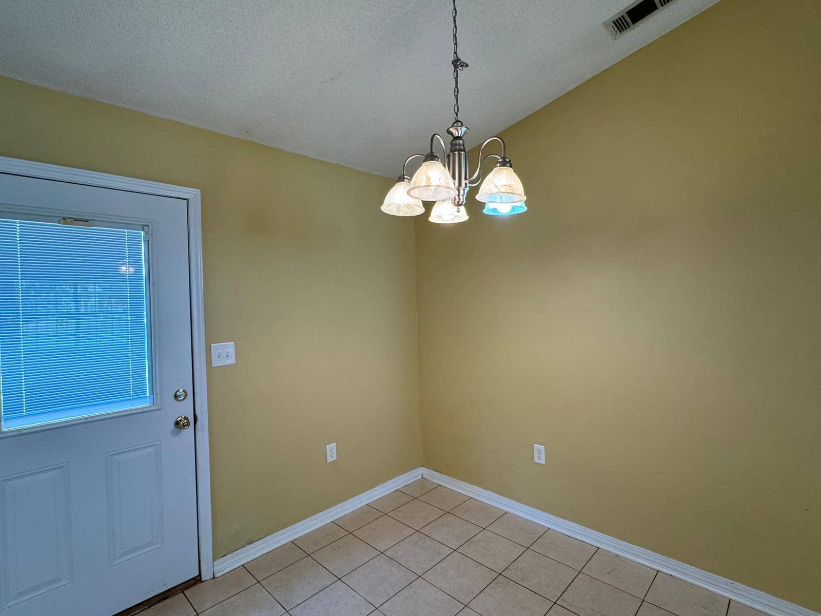 APLIN HEIGHTS S/D PH 1 - Residential Lease