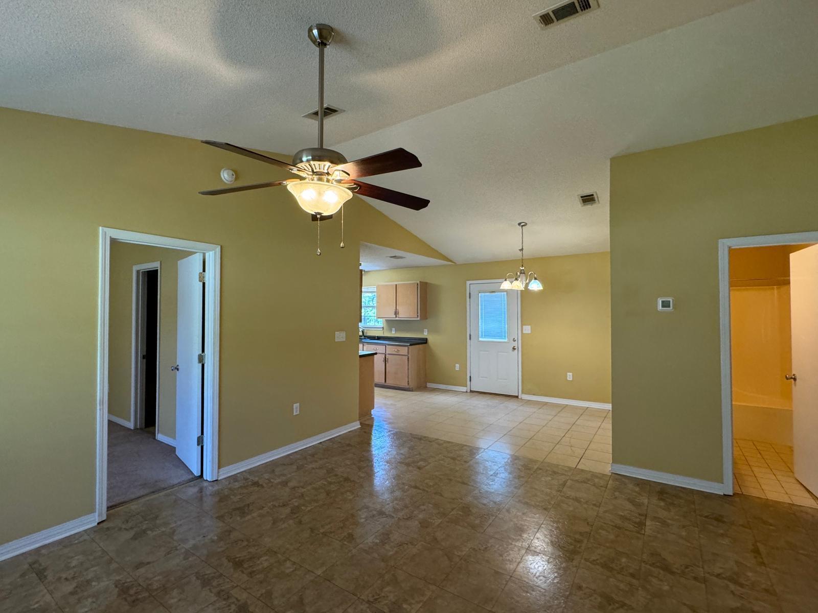APLIN HEIGHTS S/D PH 1 - Residential Lease