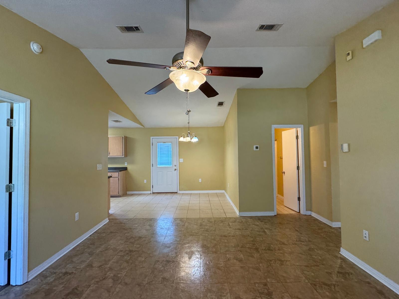 APLIN HEIGHTS S/D PH 1 - Residential Lease