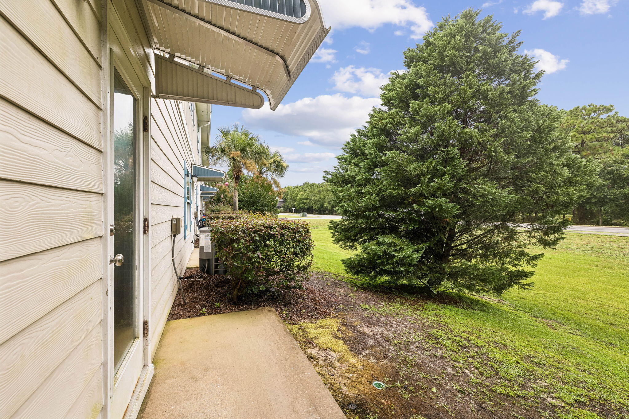 WATER OAKS T/H - Residential