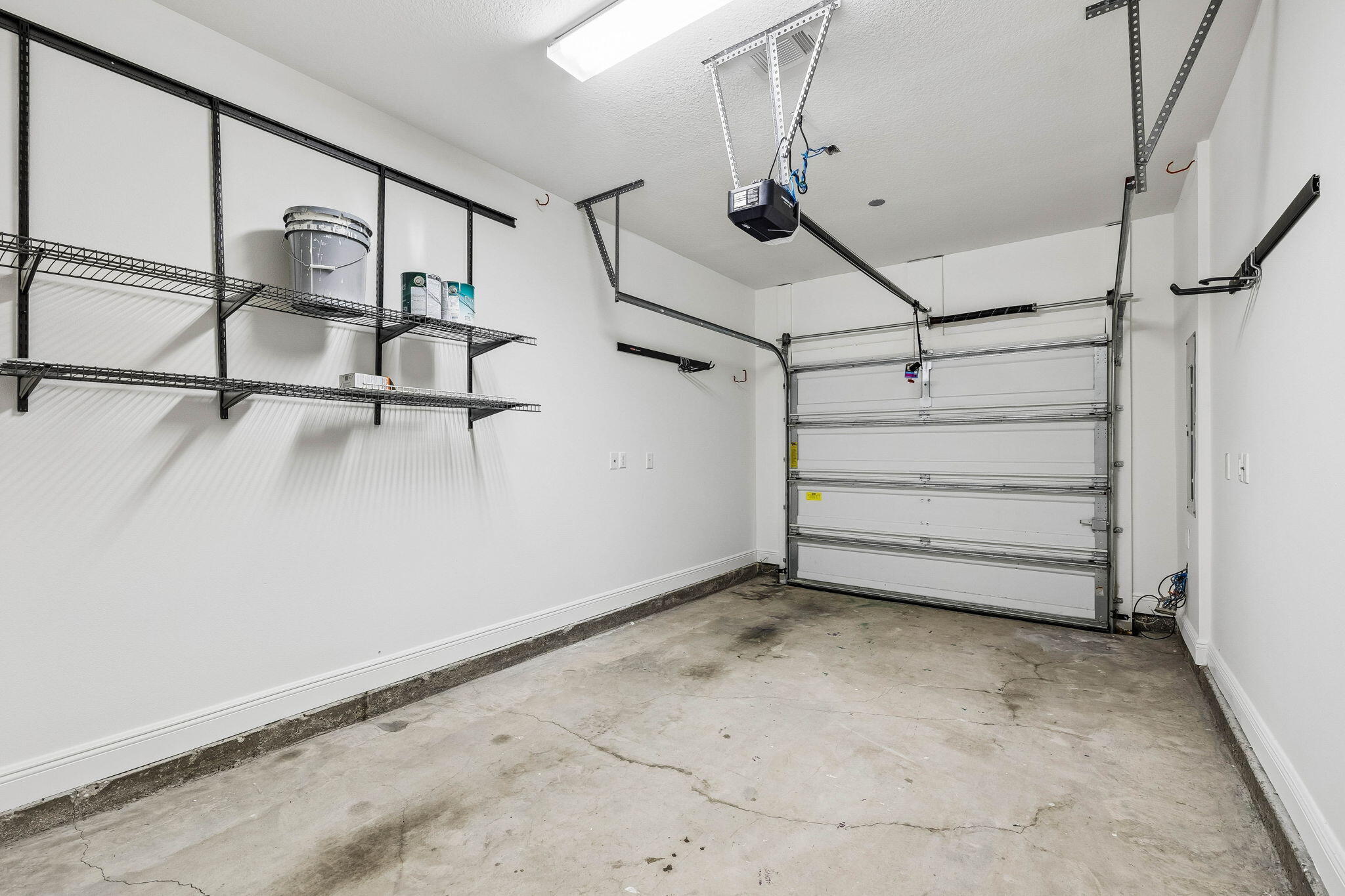 WATER OAKS T/H - Residential