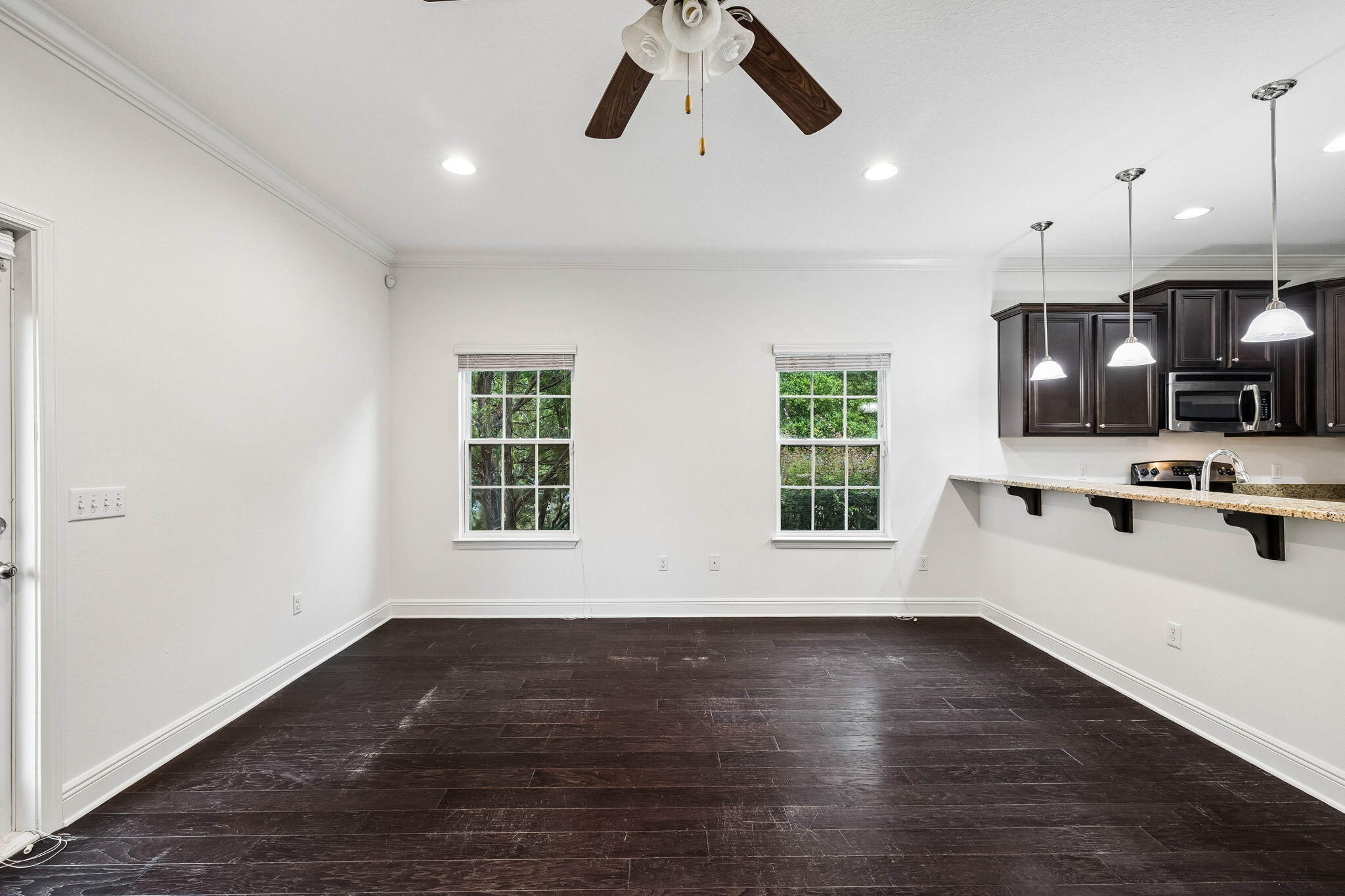 WATER OAKS T/H - Residential