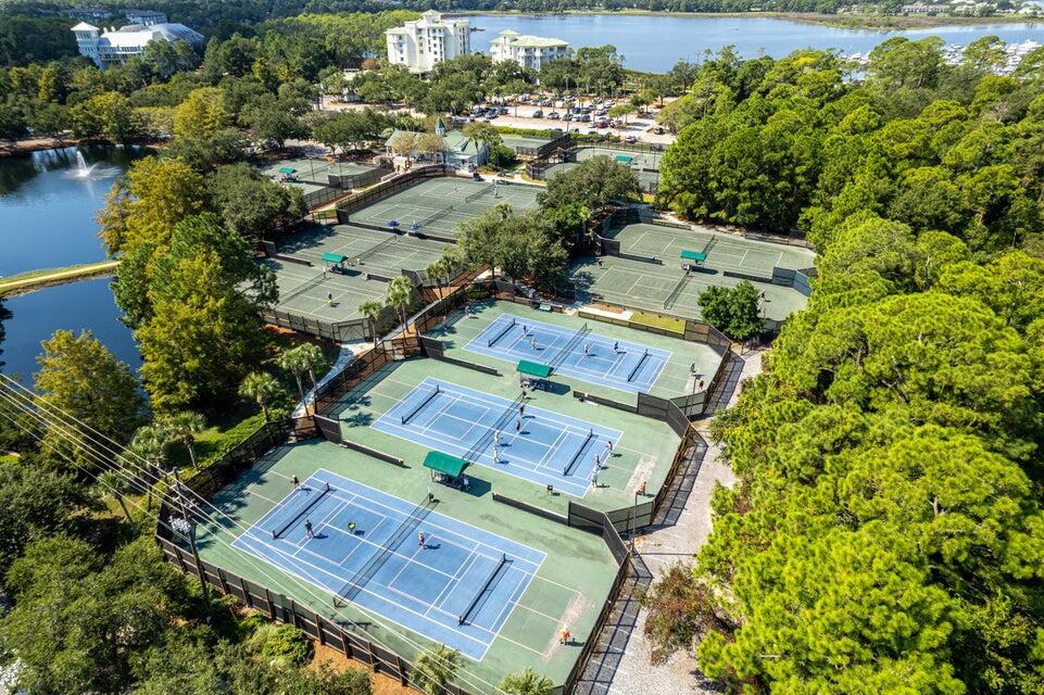 TURNBERRY VILLAS CONDO - Residential